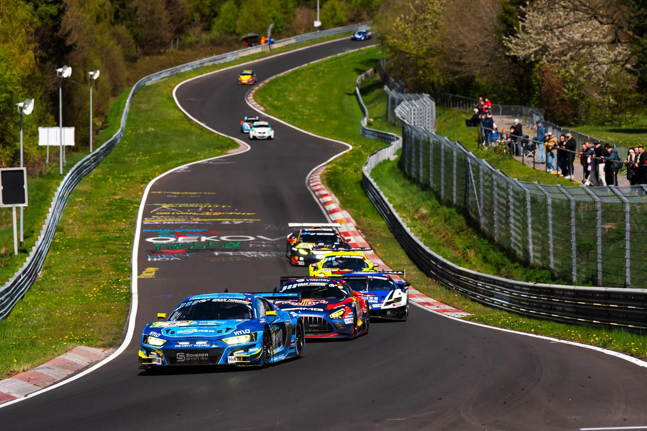 #16 Audi, #3 Mercedes-AMG, #45 Ferrari, #911 Porsche