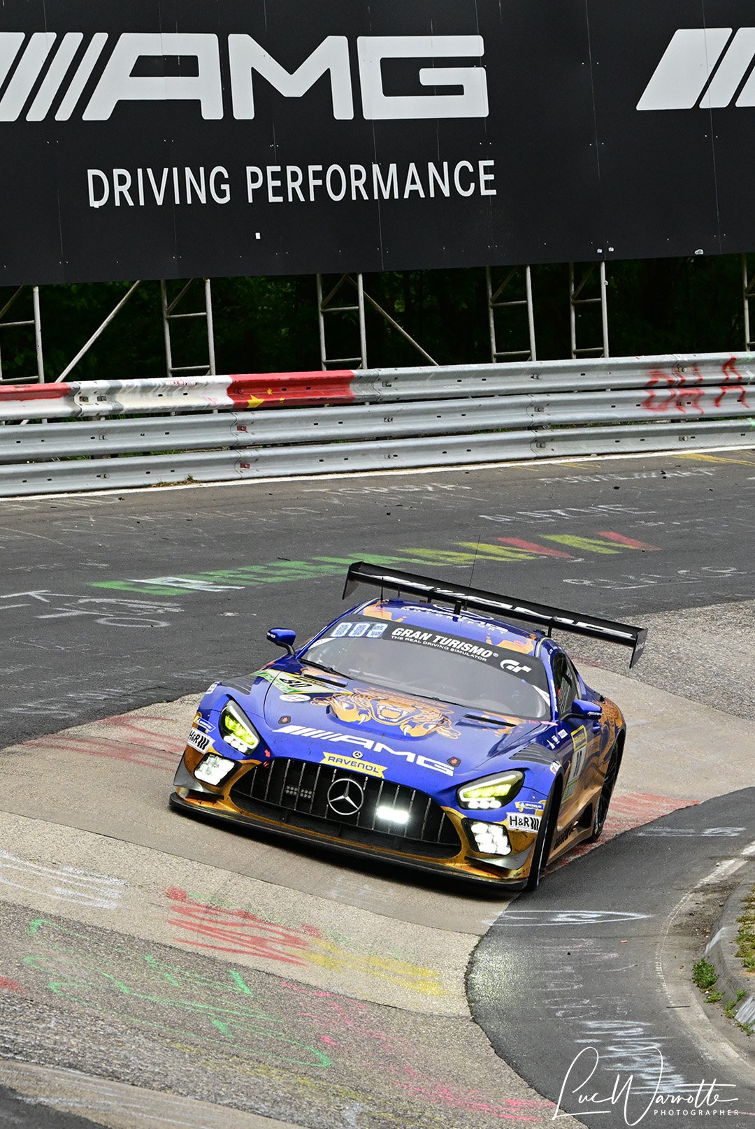 Mercedes-AMG Team RAVENOL #80