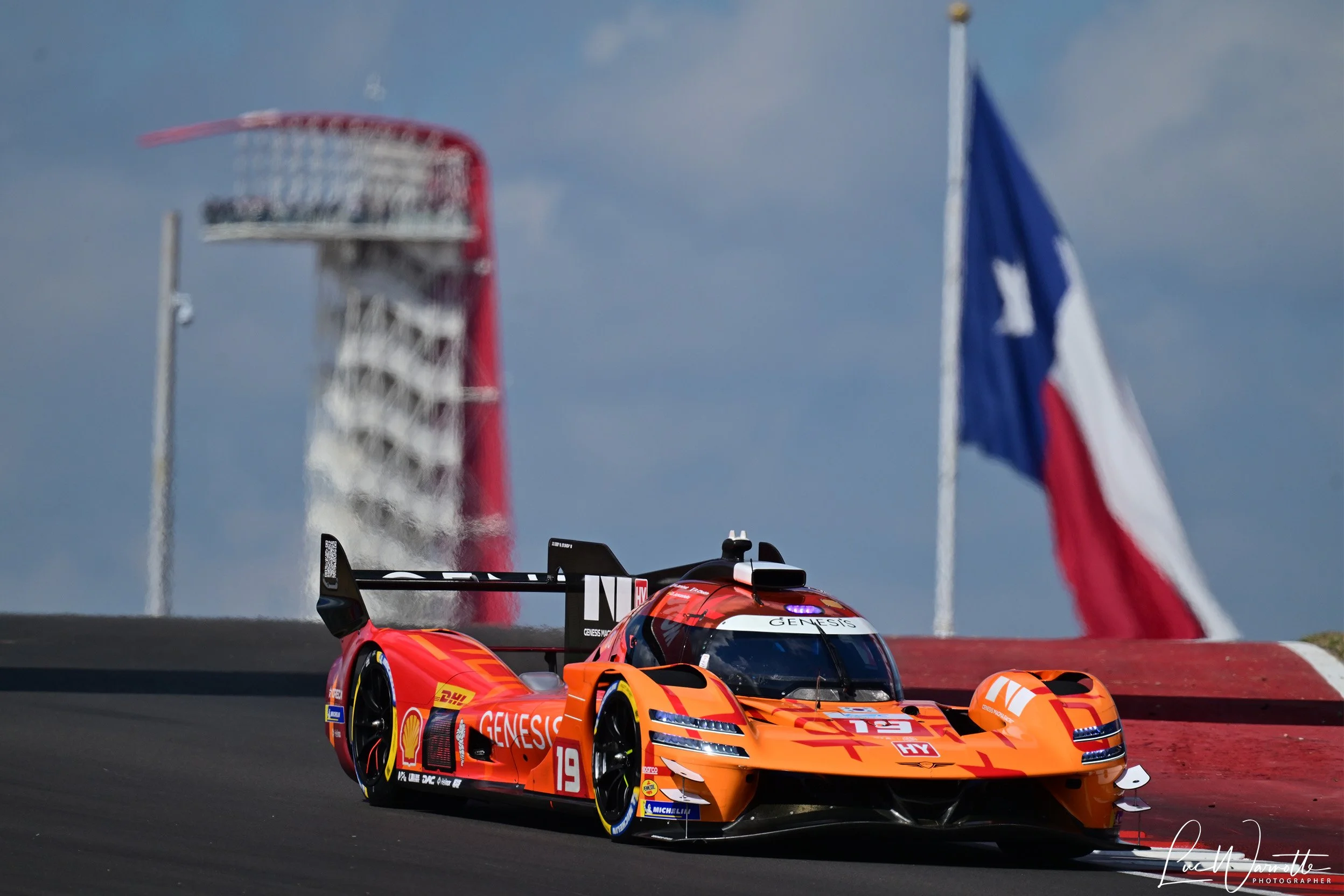 #19 Genesis Magma Racing Genesis GMR-001-Hypercar