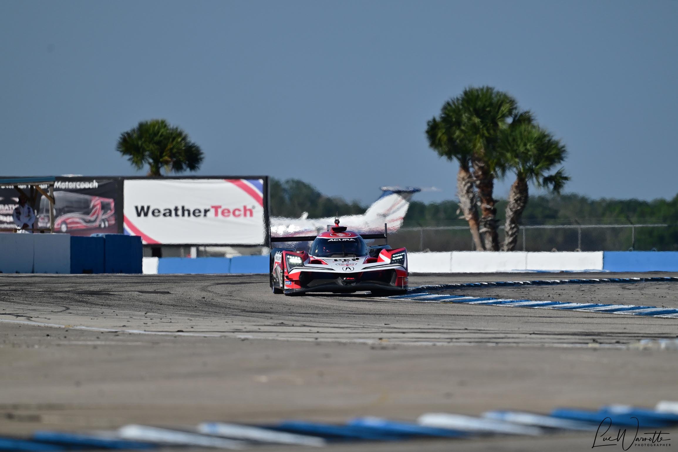 #93 Acura Meyer Shank Racing with Curb Agajanian Acura ARX-06. Nick Yelloly, Renger van der Zande, Alex Palou.