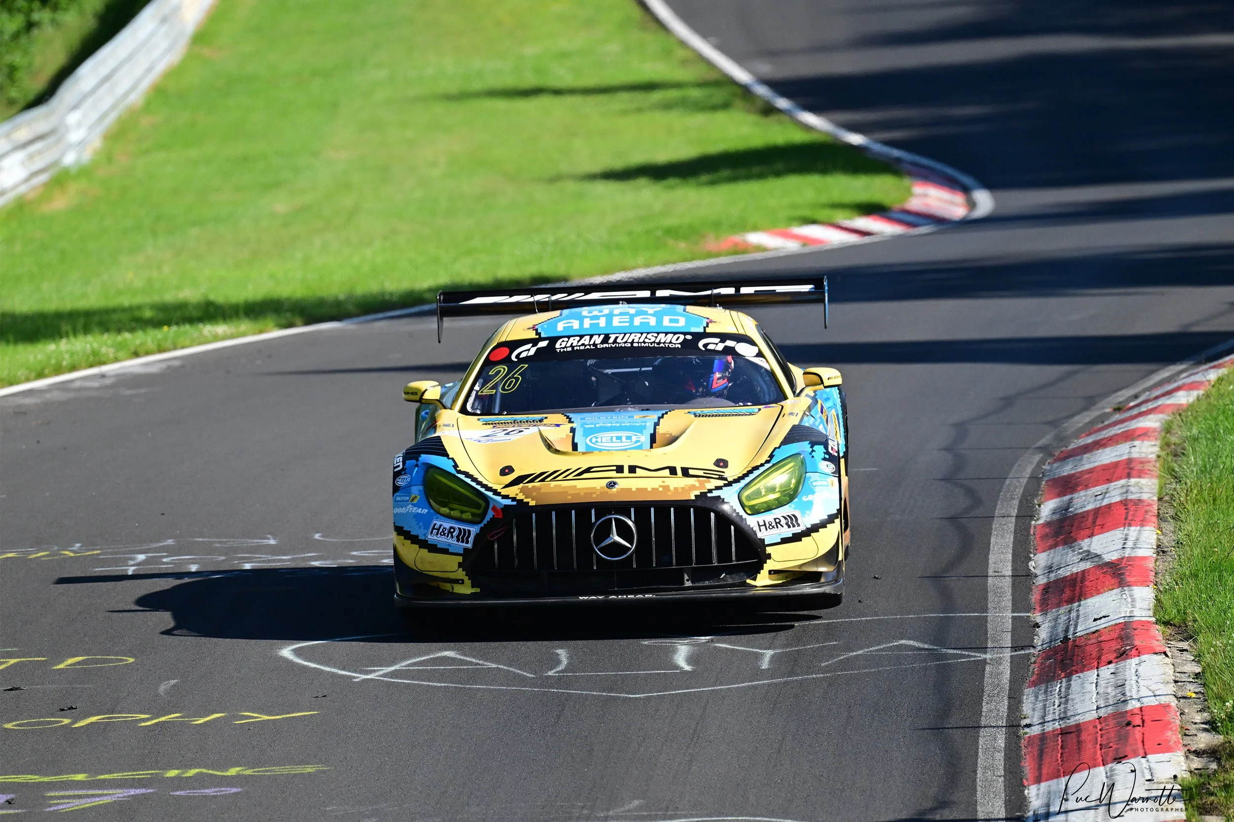 #26 Mercedes-AMG GT3