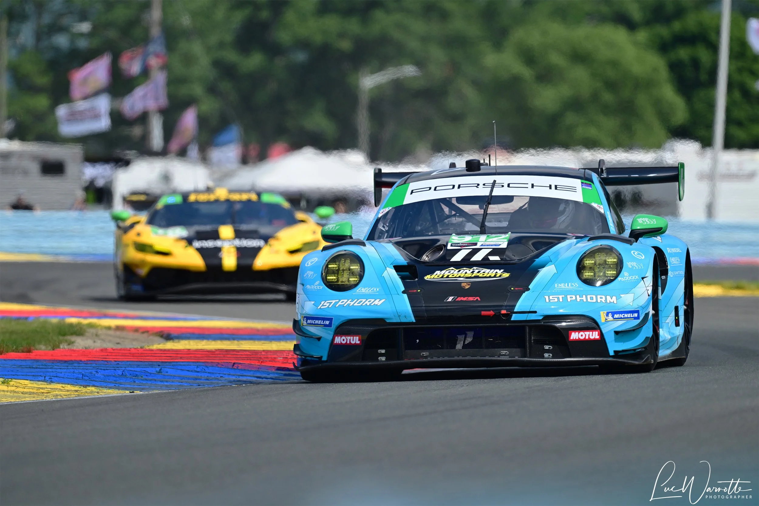 #912 Manthey Porsche 911 GT3 R