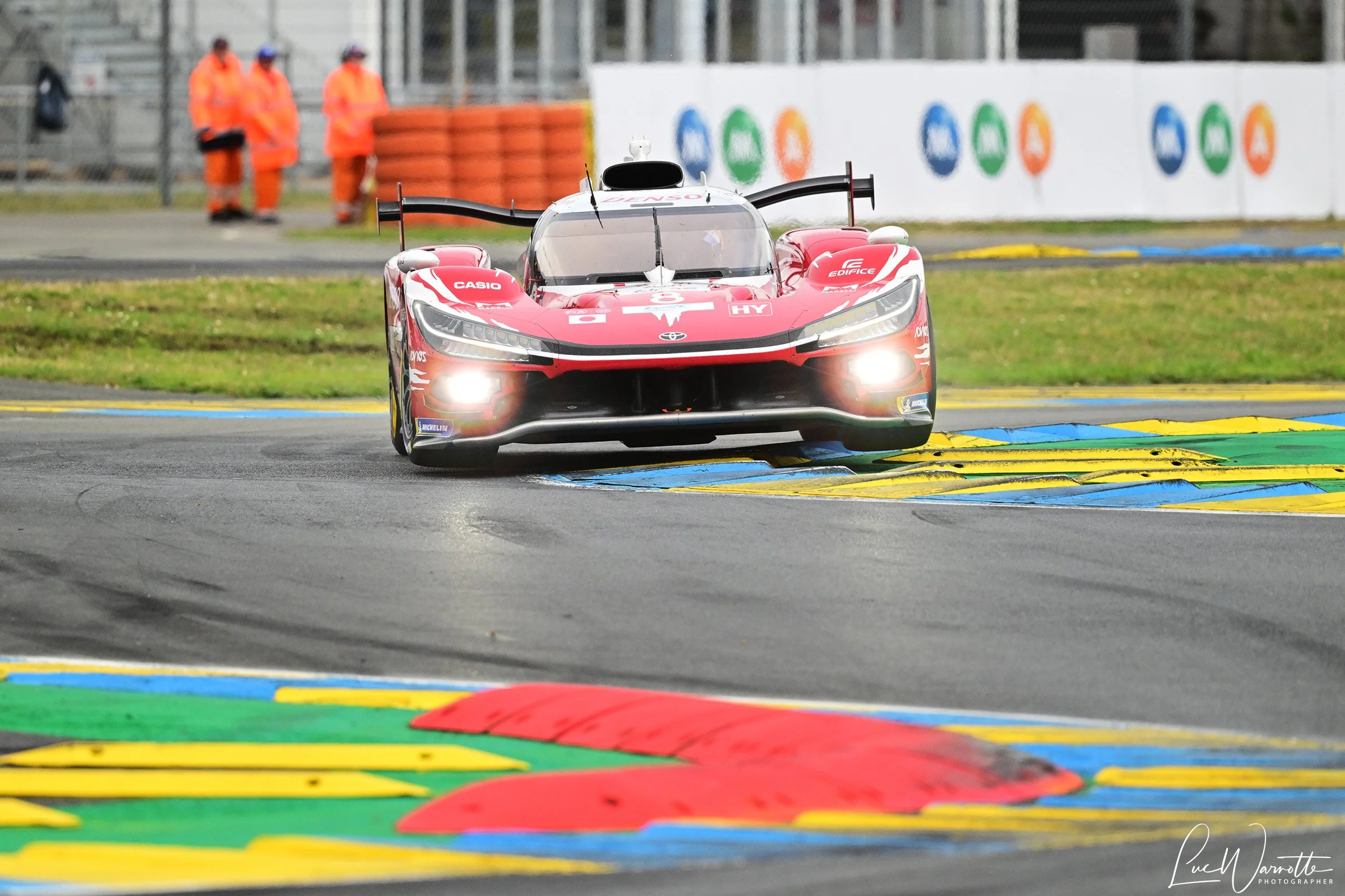 Toyota TR010 Hybrid #8