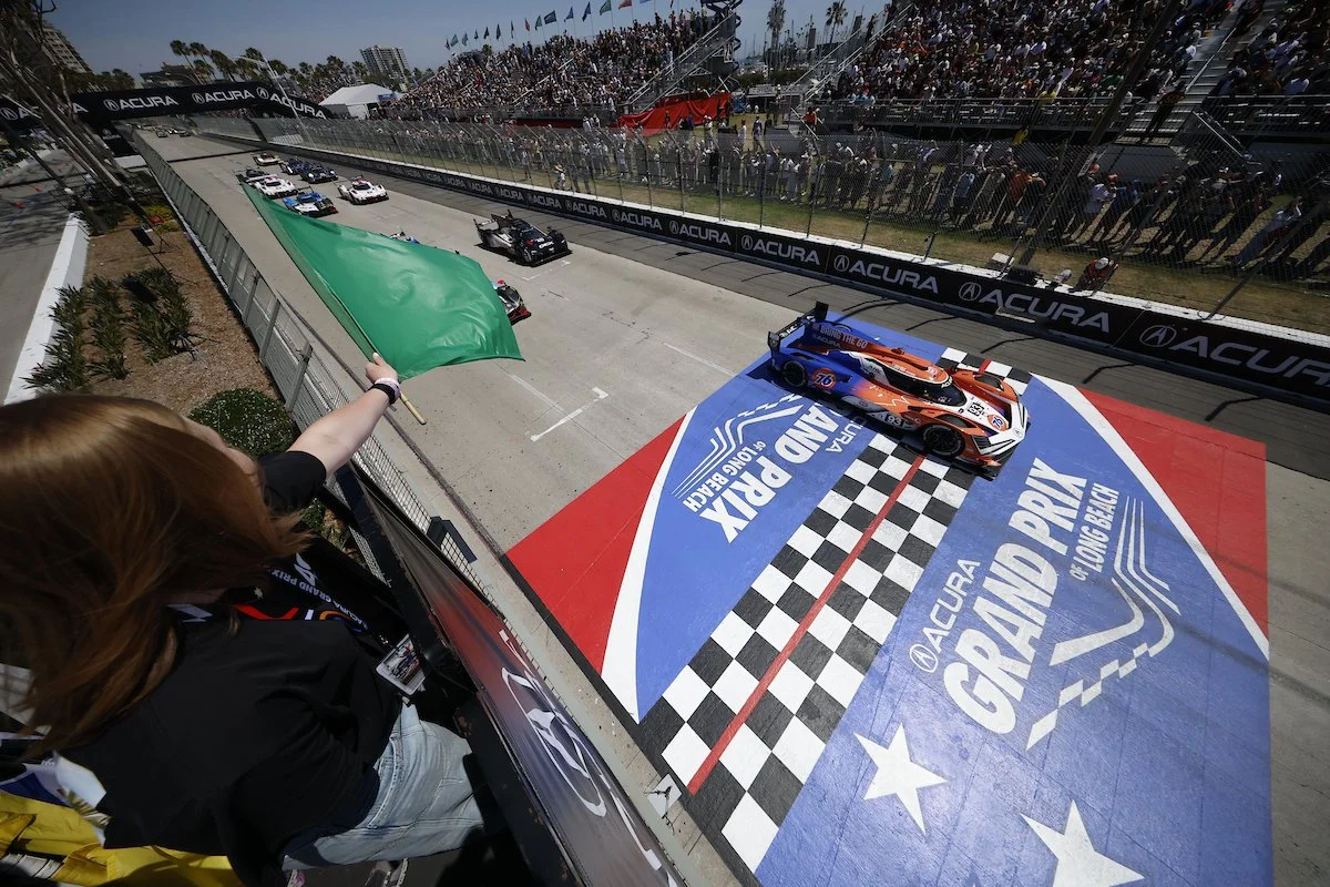 #93 Acura Meyer Shank Racing Acura ARX-06