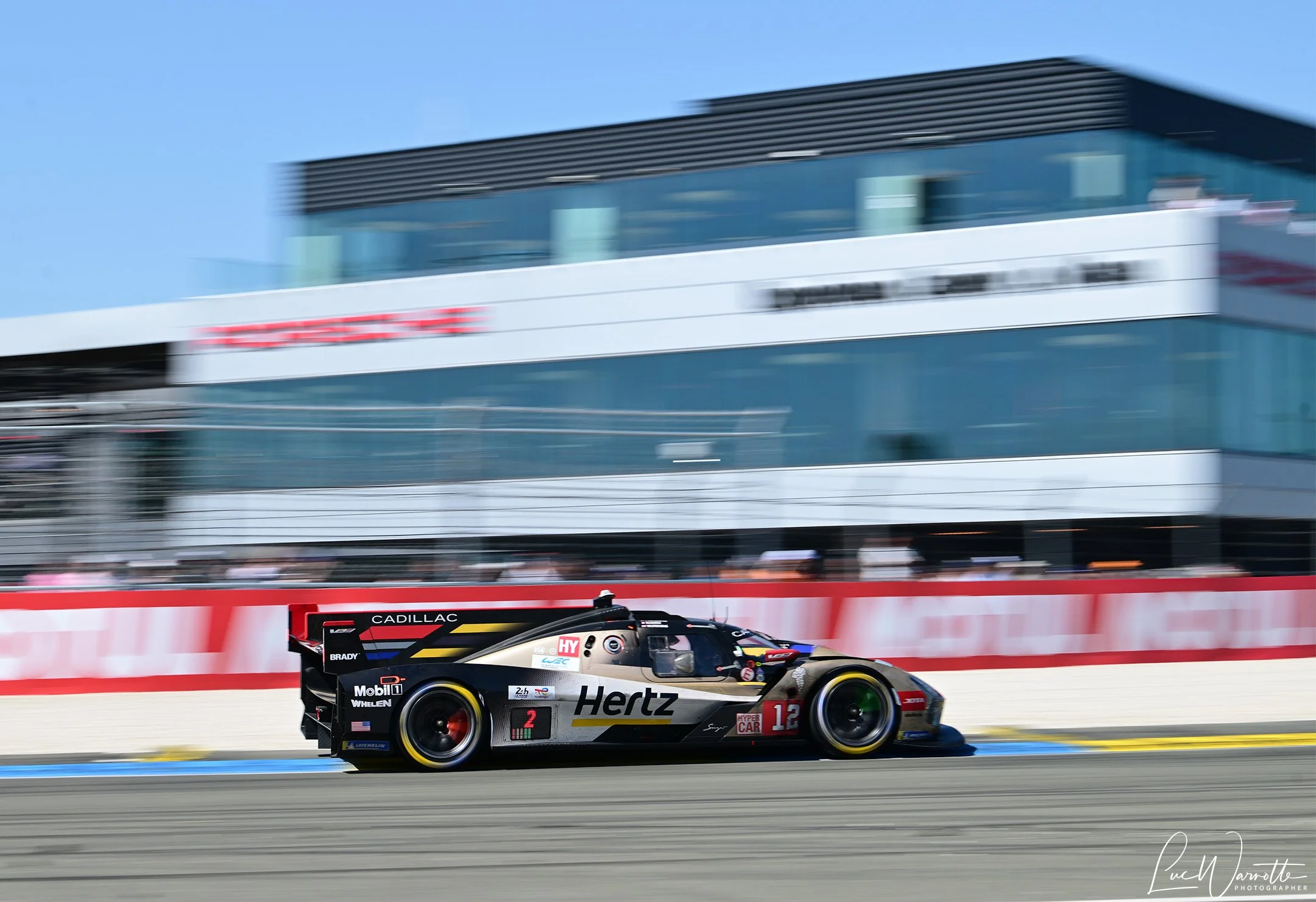 Cadillac V-Series.R #12
