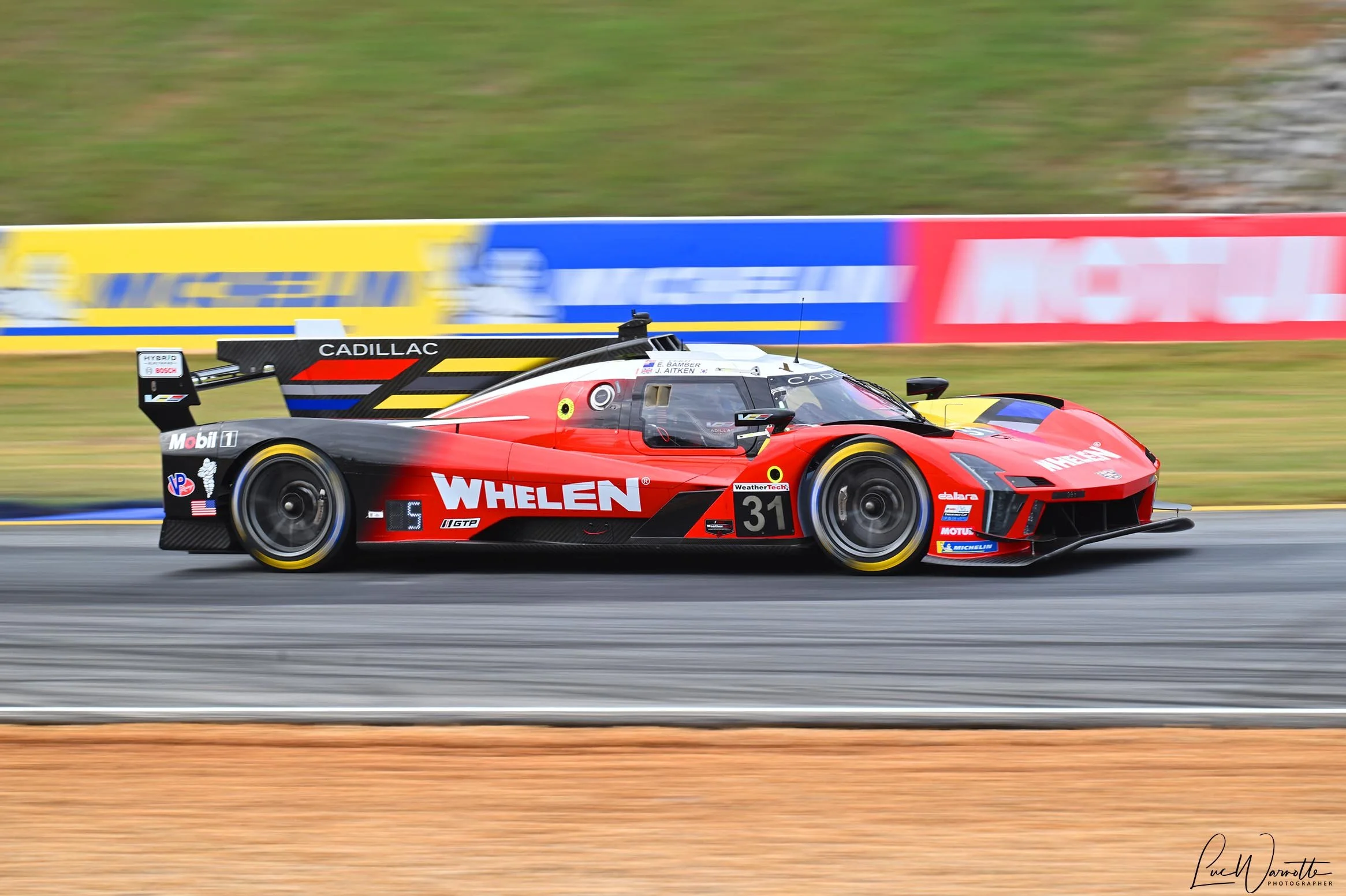 #31 Cadillac Whelen Cadillac V-Series.R