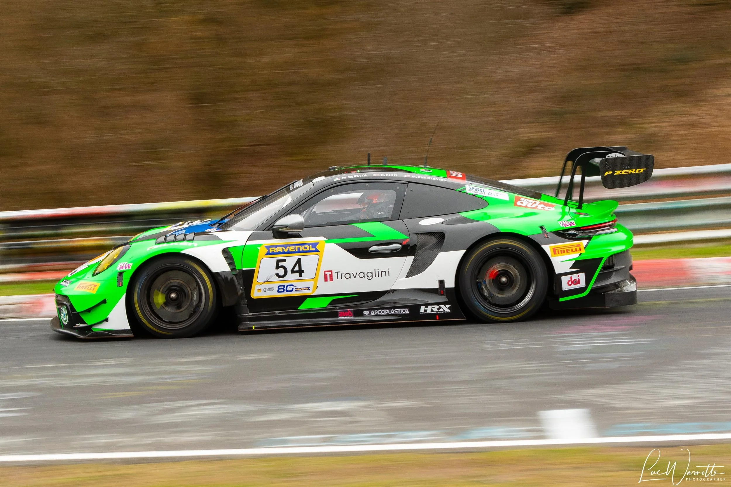 Dinamic GT Porsche 911 GT3 R #54