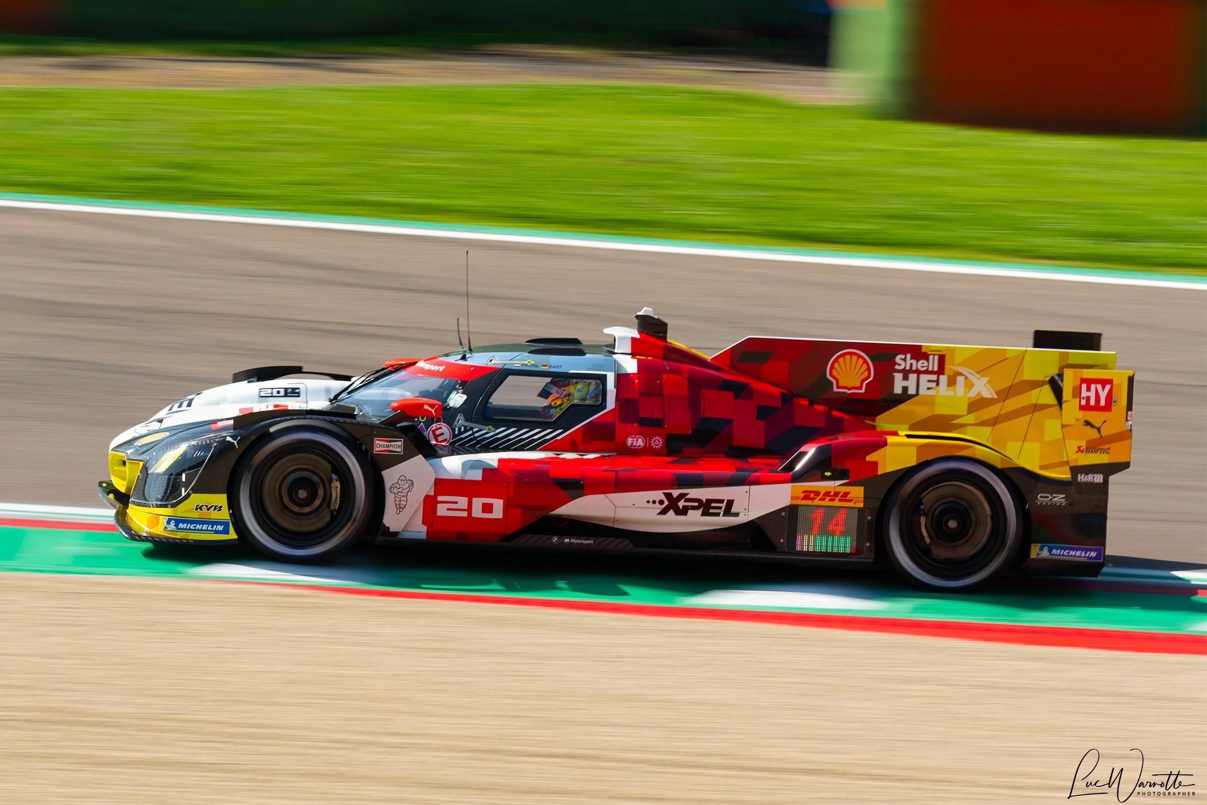 #20 Shell BMW M Hybrid V8