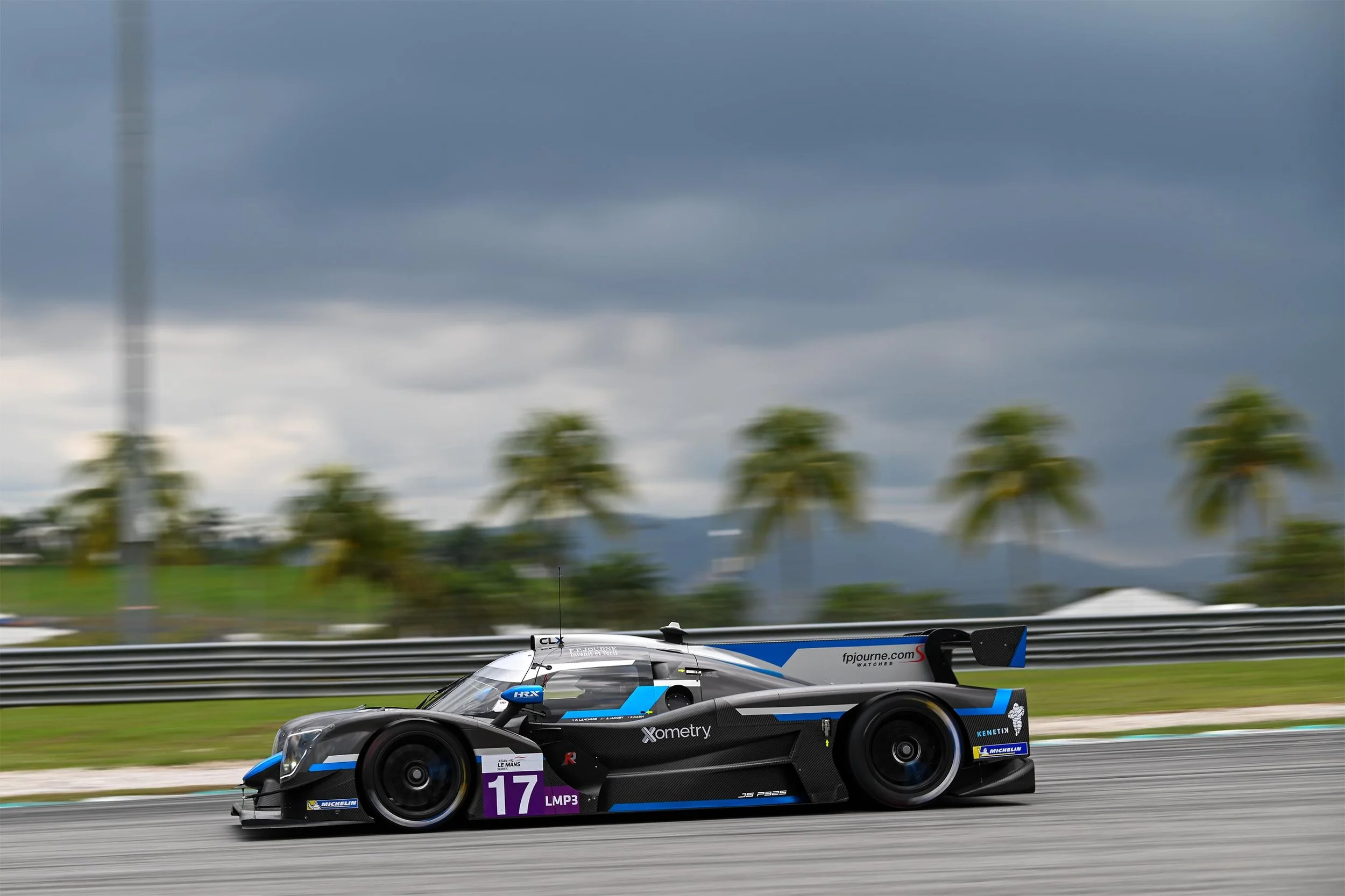 #17 CLX MOTORSPORT Ligier