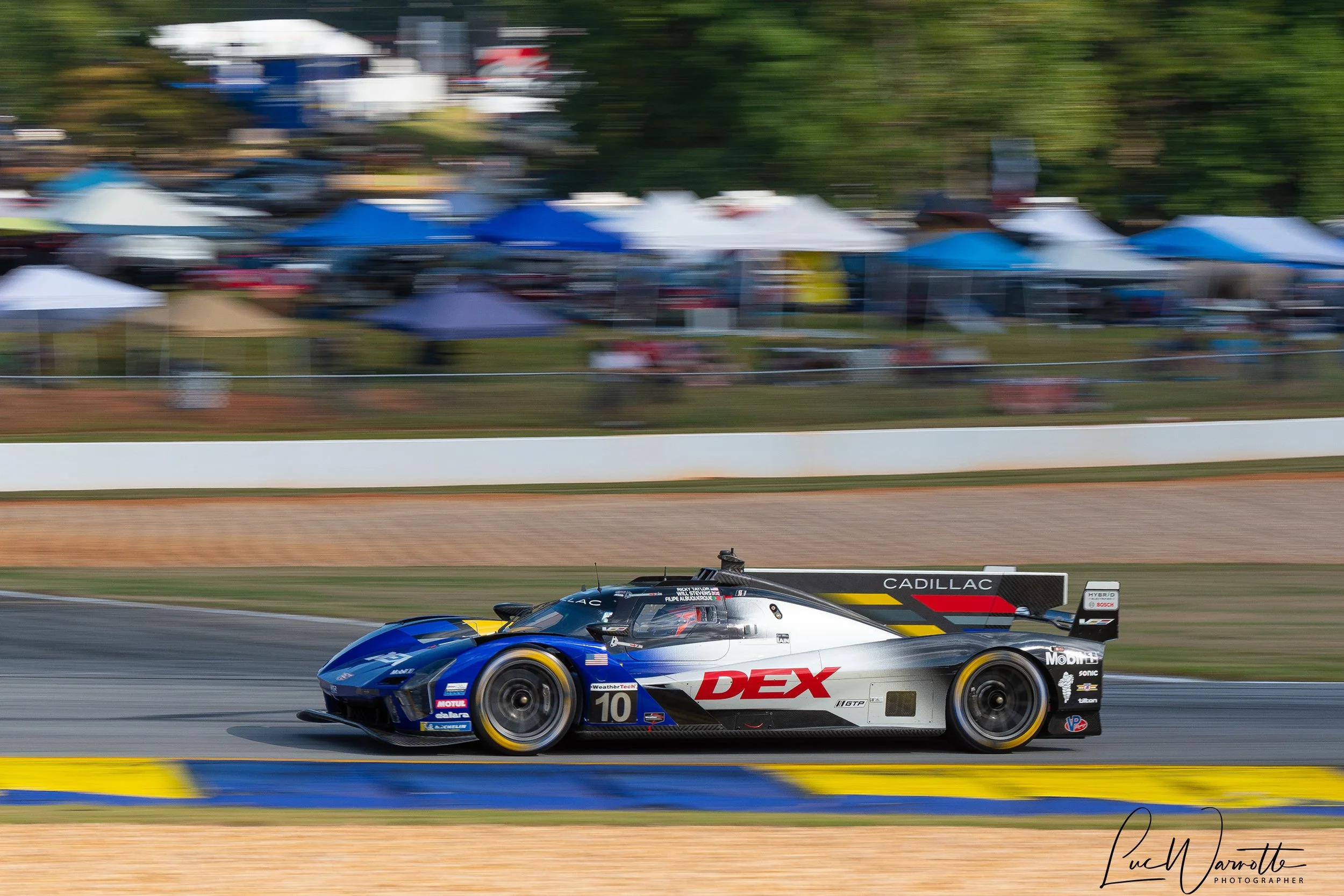 Cadillac Wayne Taylor Racing Cadillac V-Series.R #10