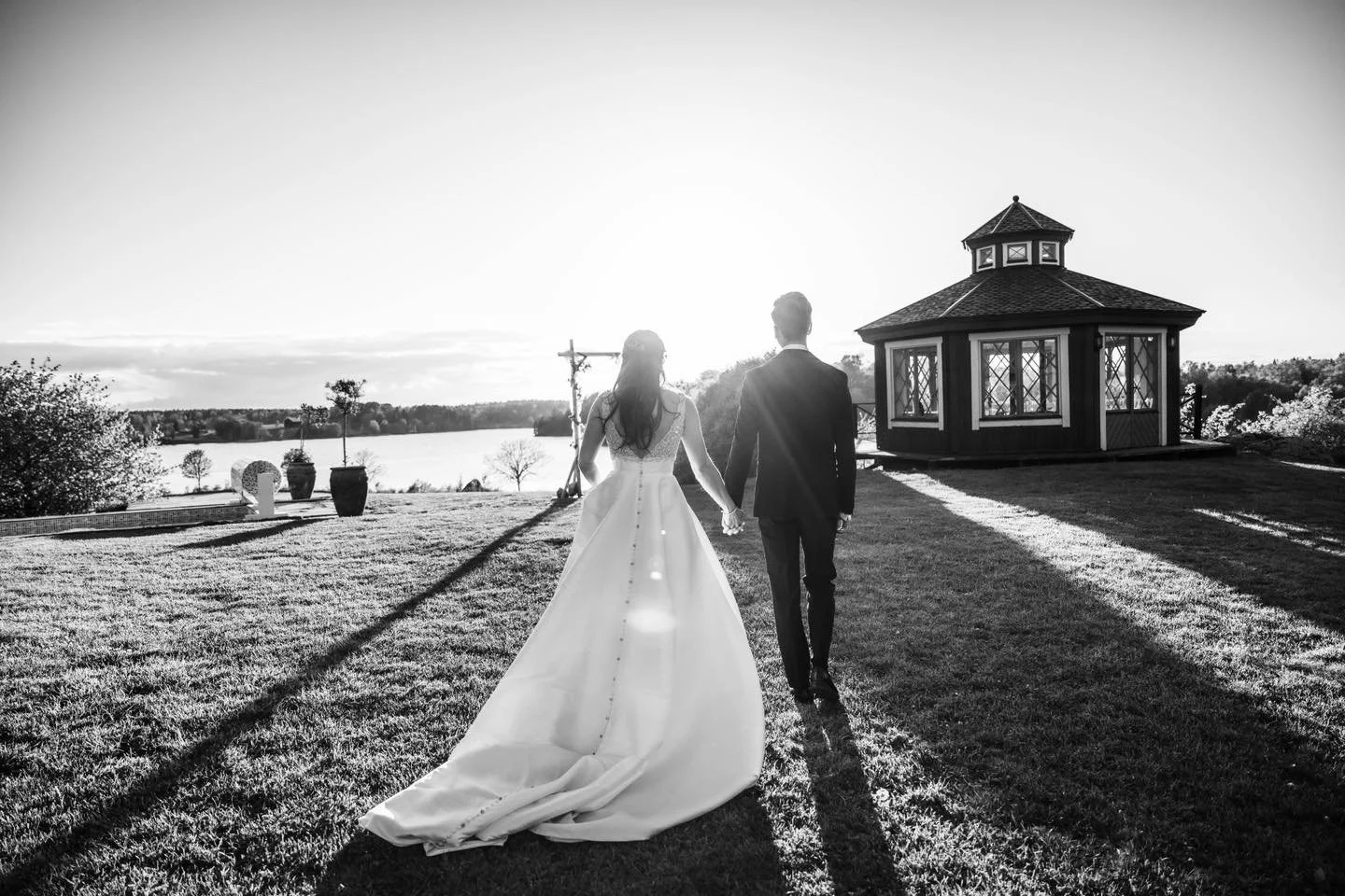 Pauline och David i slutet av maj i solnedgången 📸
Älskar svartvitt och horisontella bilder nuförtiden! Blir så dramatiskt 🥹