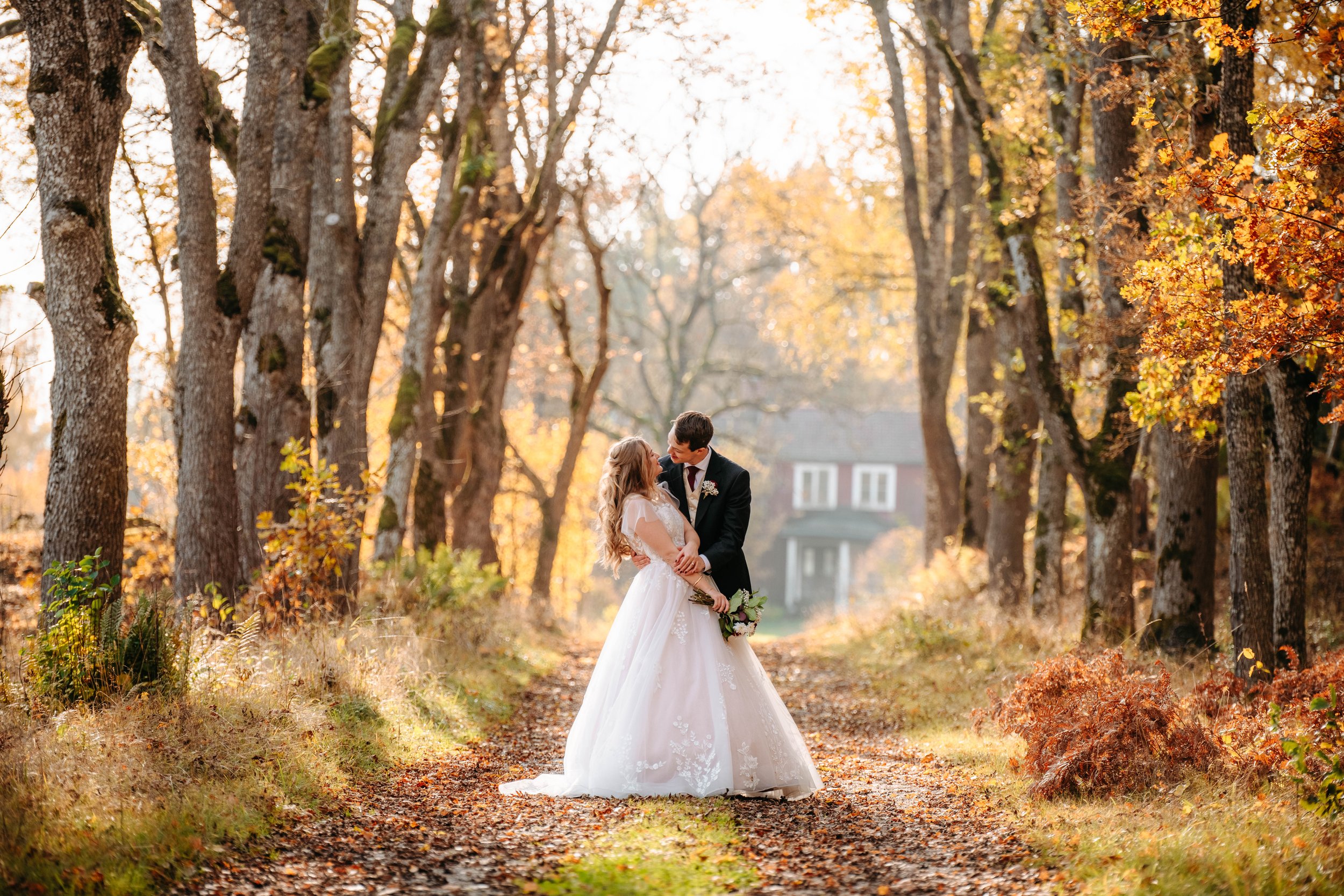 Höstbröllop: en komplett guide →