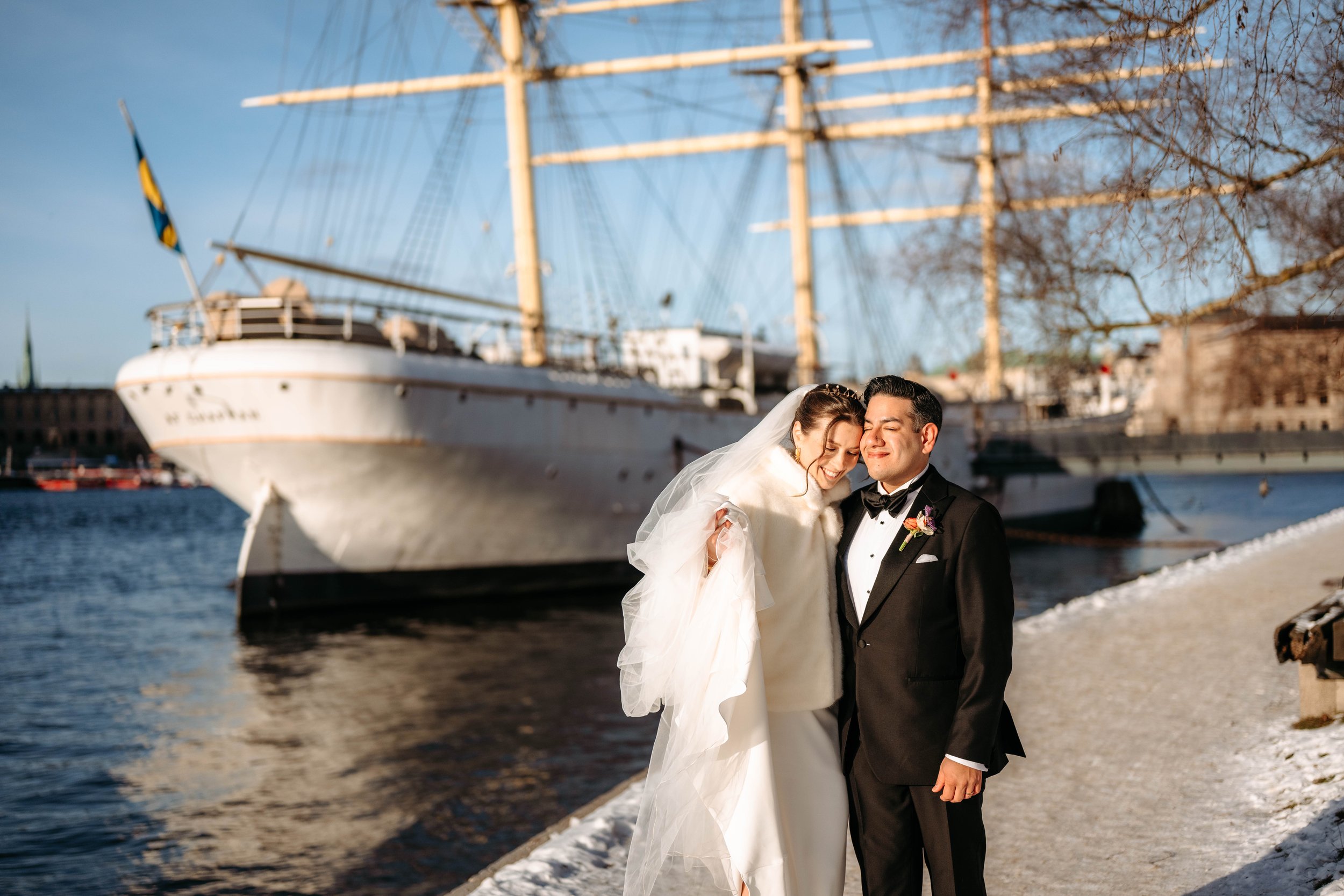 Vinterbröllop i S:t Paulskyrkan och Tornvillan, Stockholm