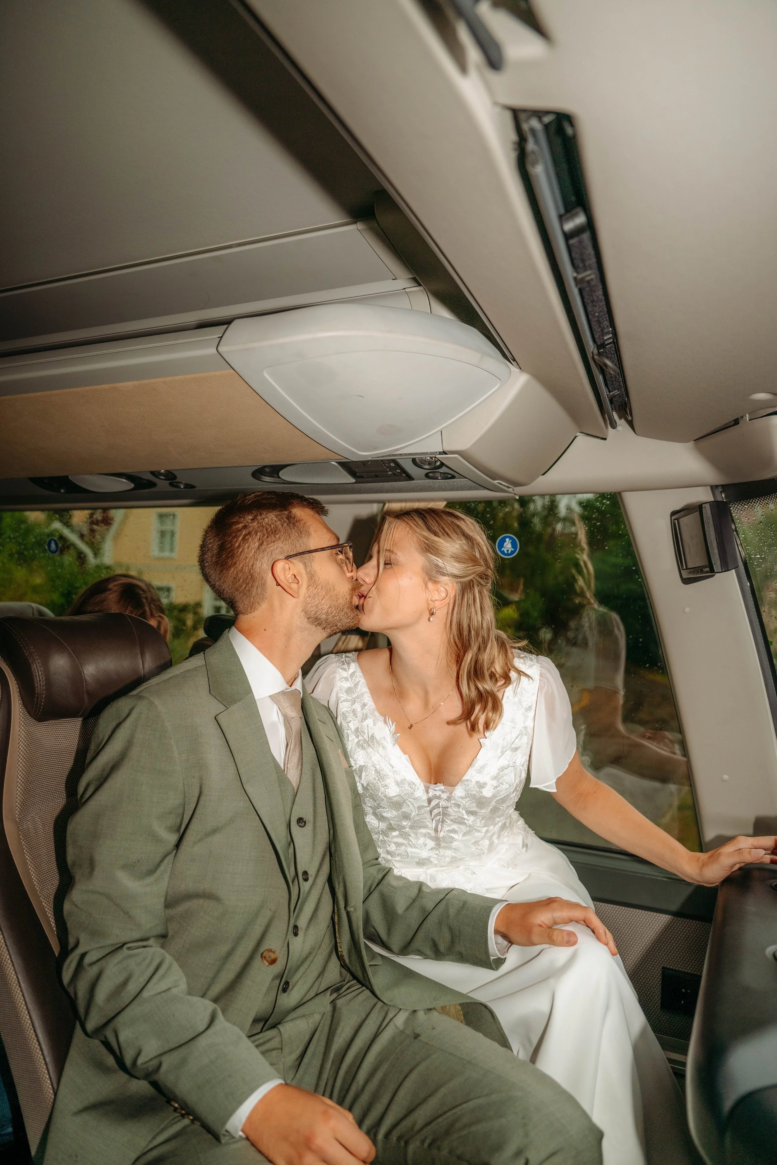 buss på bröllopet 
