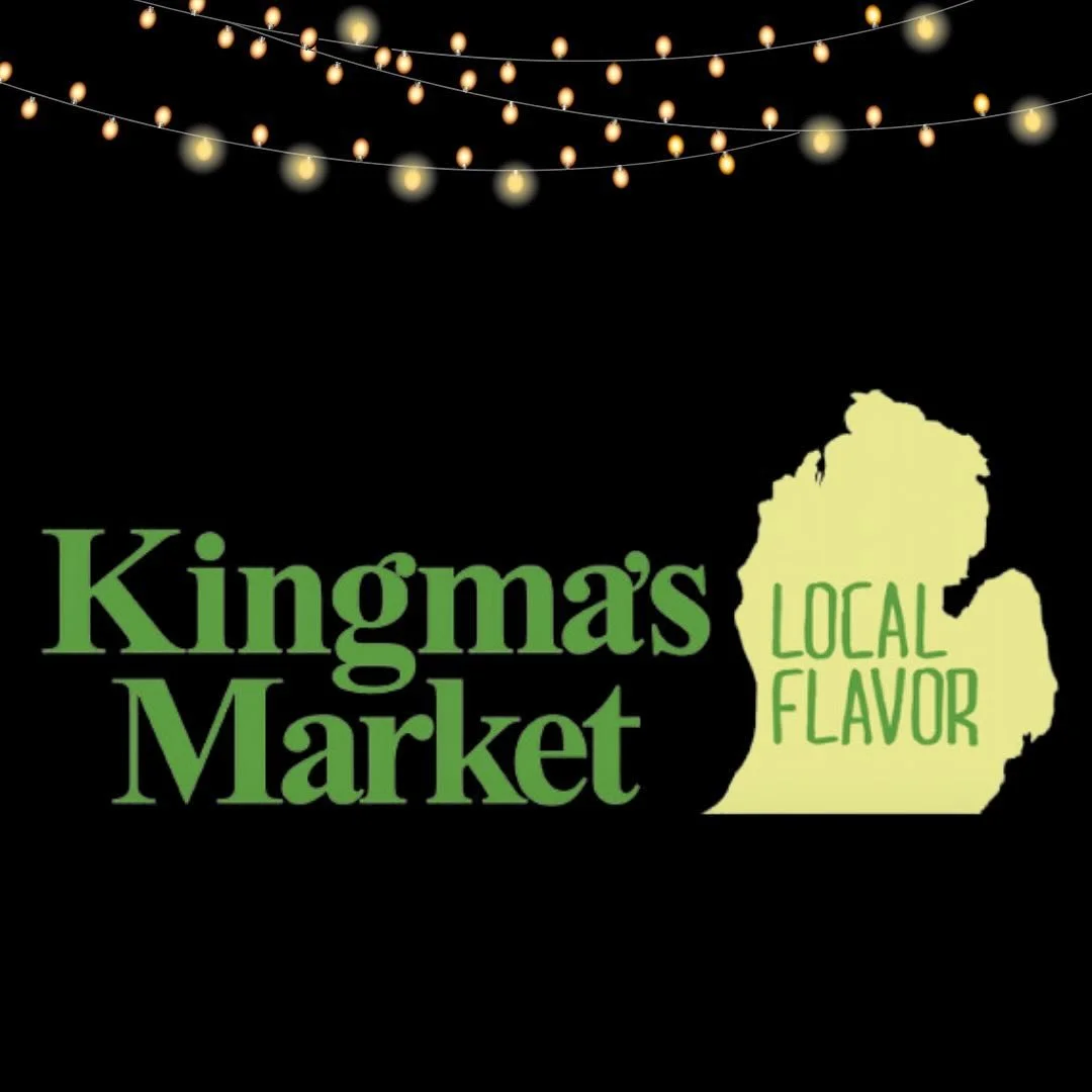 Shout out to our hometown holiday heroes @kingmasmarket! 

On December 12th from 4pm-8pm Kingma&rsquo;s will be featuring Real reindeer, photos with Mr &amp; Mrs Claus, plus a Naughty &amp; Nice wine tasting! 

Don&rsquo;t miss it!

#lightsoncreston2