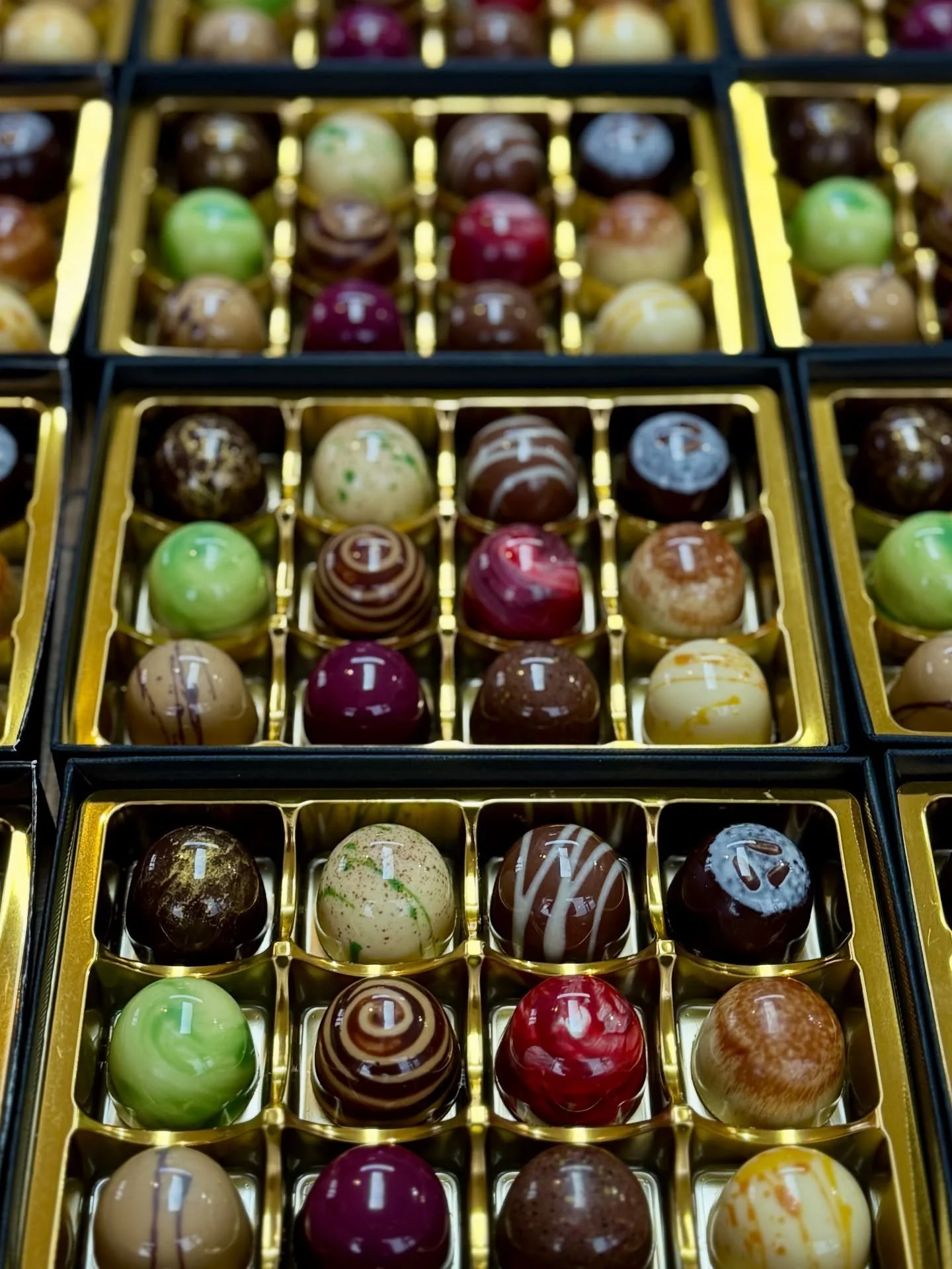 Our most anticipated collection of the year is here! 🎁✨
From the classic Mince Pie to the sophisticated Cranberry &amp; Rosemary and everyone&rsquo;s favourite Salted Caramel &mdash; make someone&rsquo;s Christmas a little sweeter.
This year, you ca