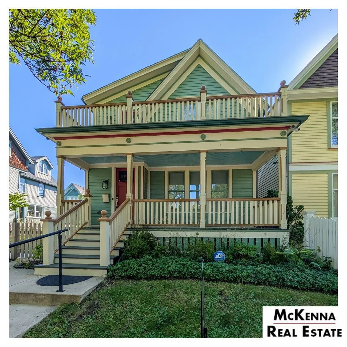 π Accepted Offer! π
Congrats to my buyers on getting their offer accepted for 2042 N 2nd St, Milwaukee! π‘π
This beautiful property in the heart of the city didn’t last long — and it’s easy to see why! Excited for my clients as