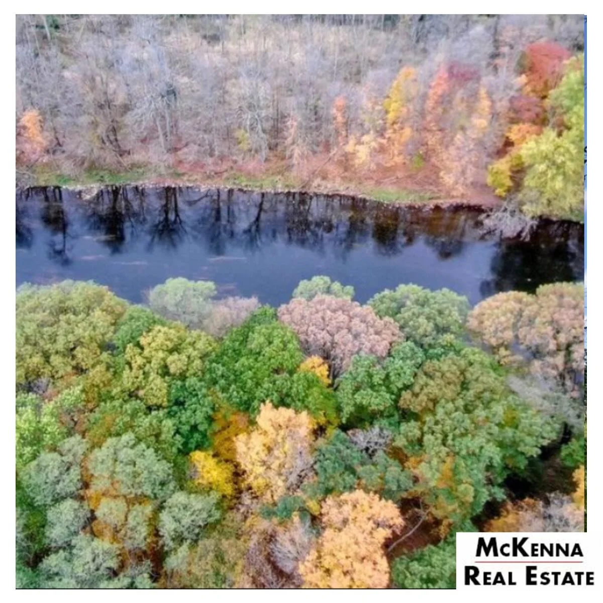 ✨ ACCEPTED OFFER! ✨
1993 Riverview Trail, Fredonia

This beautiful Milwaukee River frontage lot is officially under contract! 🌊🏡

So excited for my sellers and what&rsquo;s next for this incredible piece of land.

Thinking about buying or selling? 