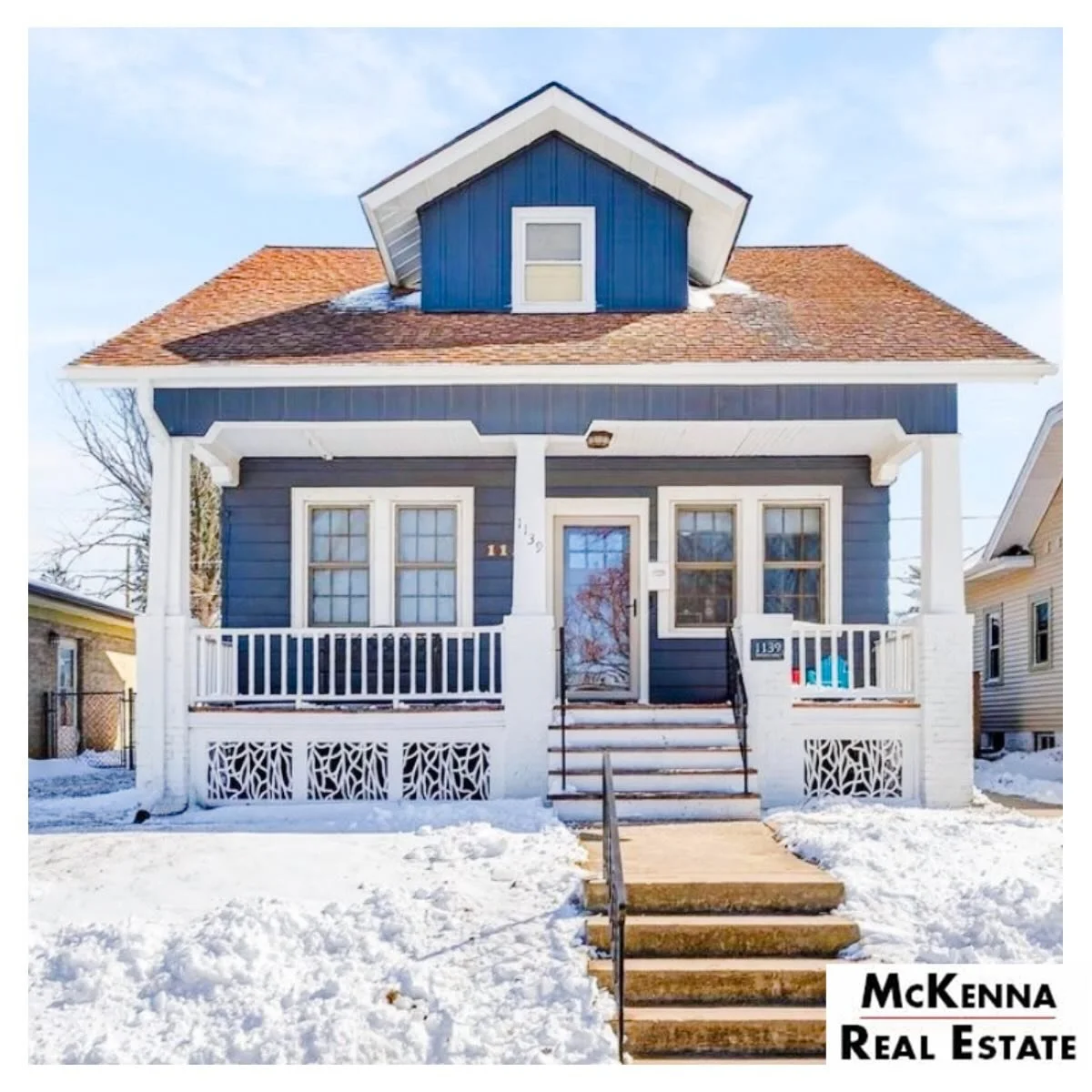 🚨 JUST LISTED 🚨 
Fresh on the market in Racine listed &mdash; and this one has ALL the charm 😍🏡

Welcome to 1139 Jefferson St, perfectly tucked on a quiet street at the top of Lincoln Park 🌳

✨ Highlights:
&bull; Beautiful hardwood floors + cust