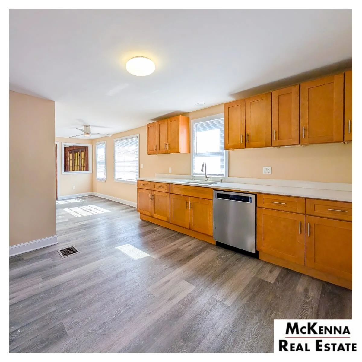 🔥 JUST LISTED in Milwaukee 🔥
📍2531 N Buffum St, Milwaukee, WI 53212

Opportunity is knocking for homeowners and investors at this updated Milwaukee property near Riverwest &amp; Brewers Hill 🏡✨

  Featuring:
✔️ Updated kitchen &amp; bath
✔️ First