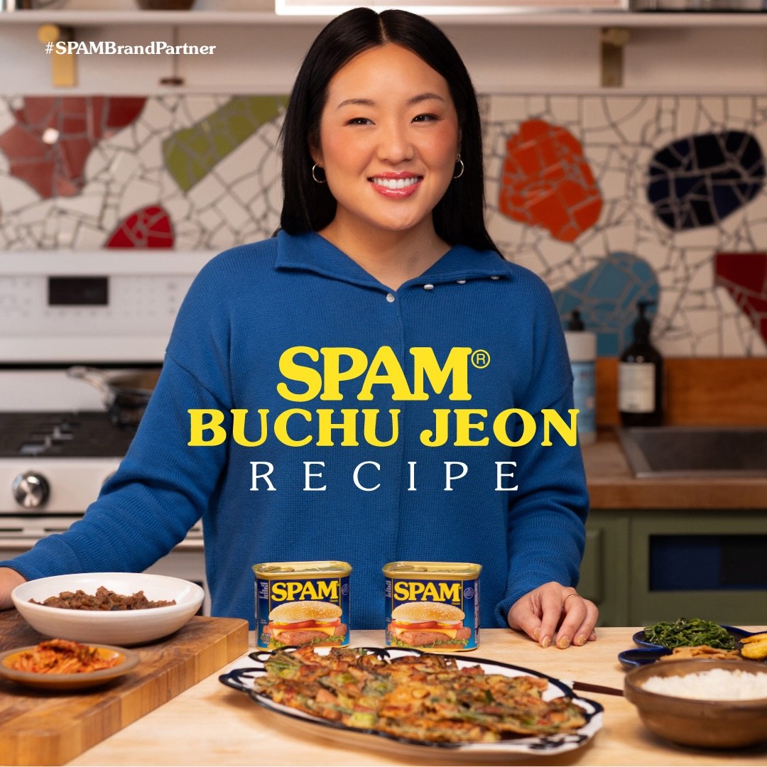 SPAM&reg; Buchu Jeon with leeks!

I love that my mom&rsquo;s recipe is versatile and just as delicious, especially when adding in what&rsquo;s in season. This time of year, it&rsquo;s leeks, and they&rsquo;re at their peak, so I&rsquo;m tossing them 