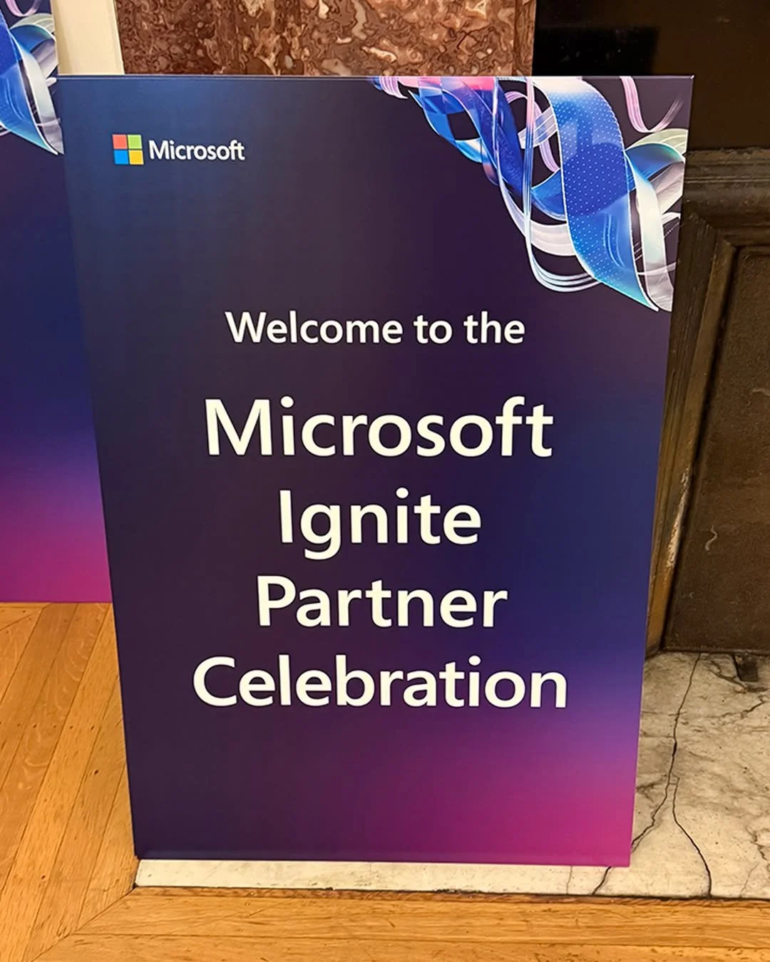 We recently had the opportunity to design signage for the Microsoft Ignite Partner Celebration event in San Francisco.

This set included welcome signage, directional pieces, and event branding throughout the venue. We also coordinated with a local S
