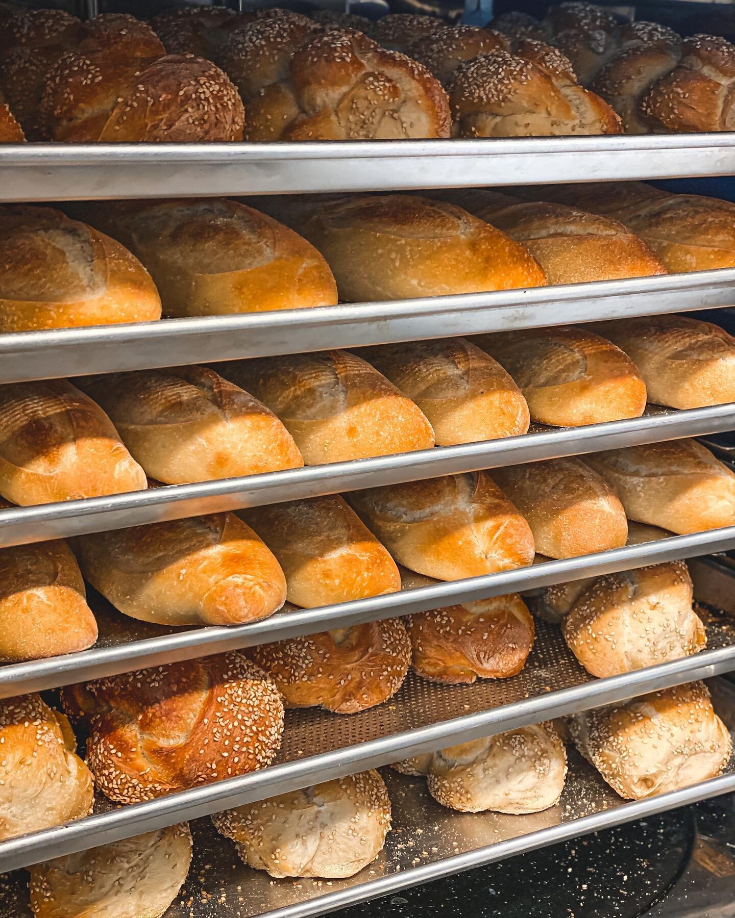 Baked Fresh Daily 🥖 Italian, Seeded Semolina, Twist and Bastone - which is your favorite? 

Monmouth County&rsquo;s Favorite Loaf #mymarket 

#italianbread #livotisoldworldmarket #livotisspecialties #monmouthcounty