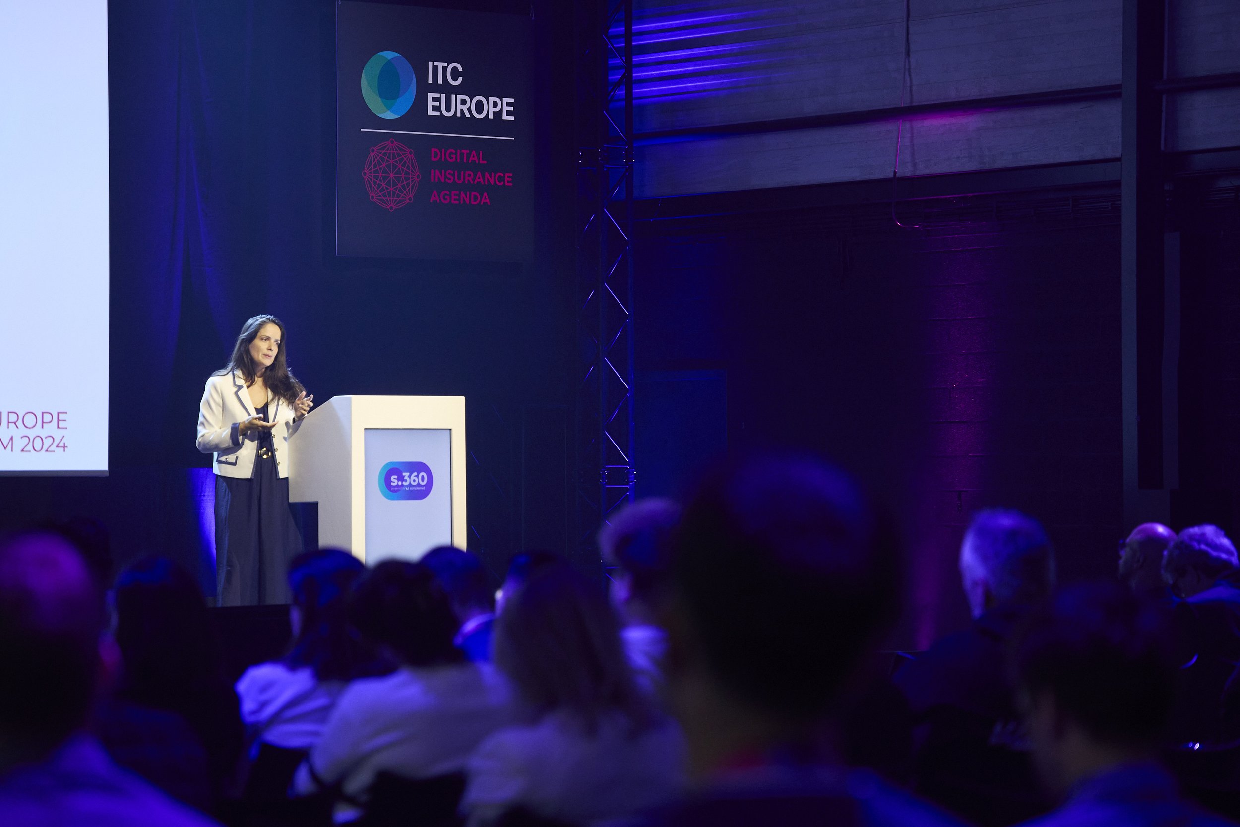 mkt_ITC_DIA_Amsterdam_WhiteBox_Luanna_Eroles_01.jpg