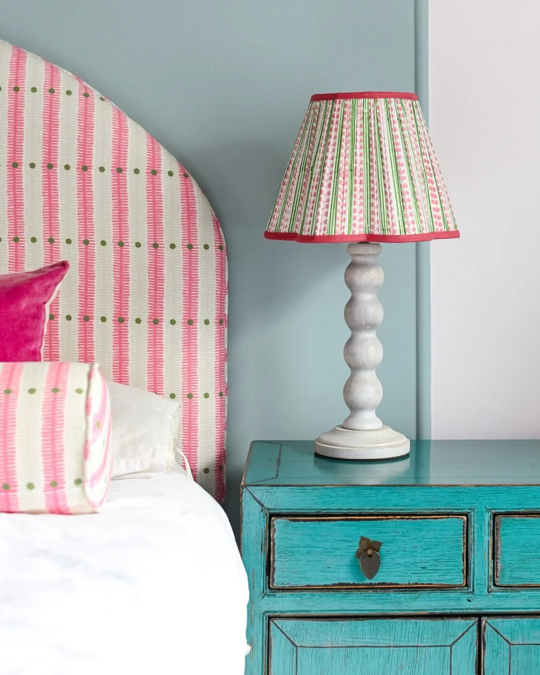 Maverick Soul Interiors.

A shoot from last December for Aoife&rsquo;s second collection of lamps for Maverick Soul Interiors 💡It&rsquo;s been such a pleasure working with Aoife over the past few years shooting all her new pieces from lamps to ceram