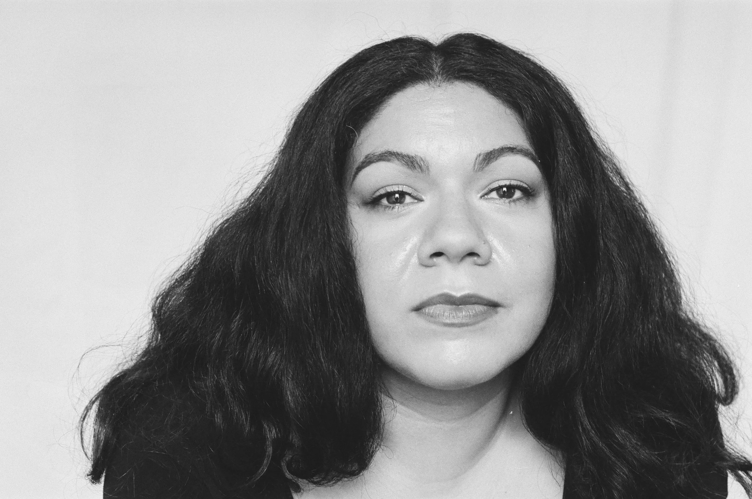 La Daniella photographed by Ella Pennington
