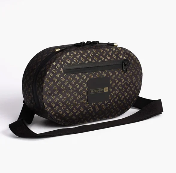 1975-zip-bag-feature.jpg.webp