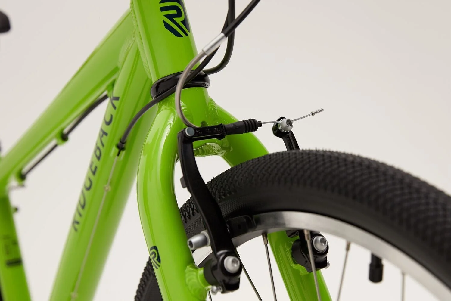 Ridgeback Dimension 24" Kids Bike in Double Denim brakes