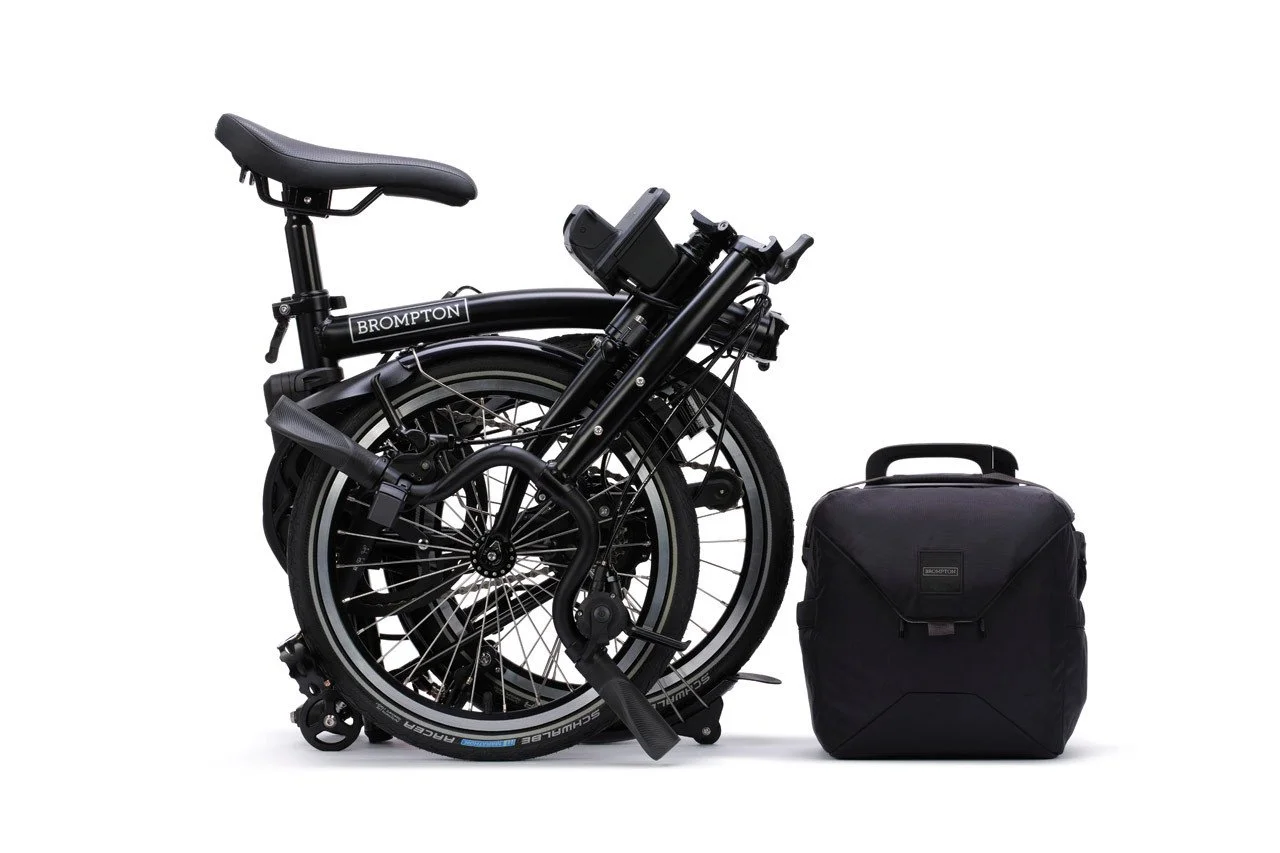 Brompton_C_Line_Electric_M4_Matt_Black_Folded.jpg