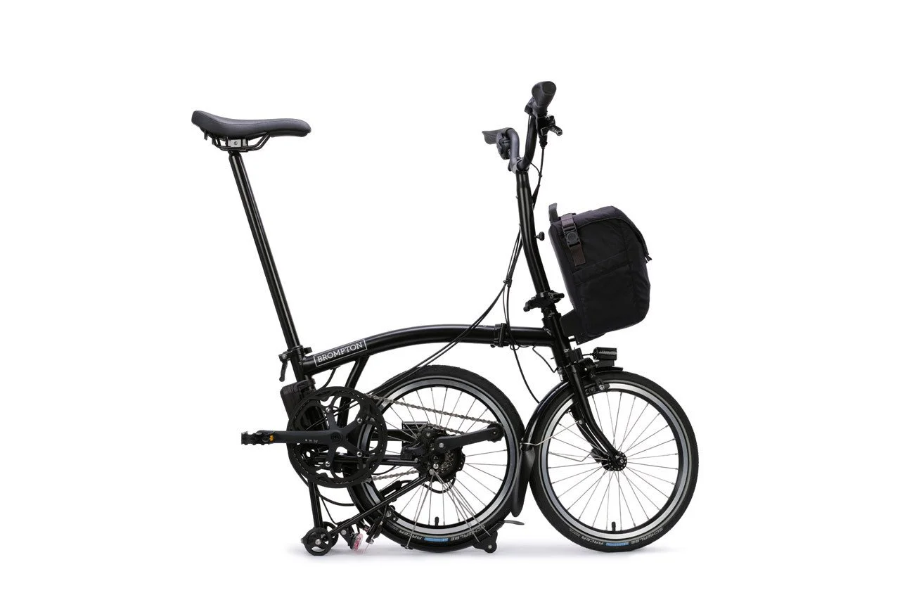 Brompton_C_Line_Electric_M4_Matt_Black_Half_Folded.jpg