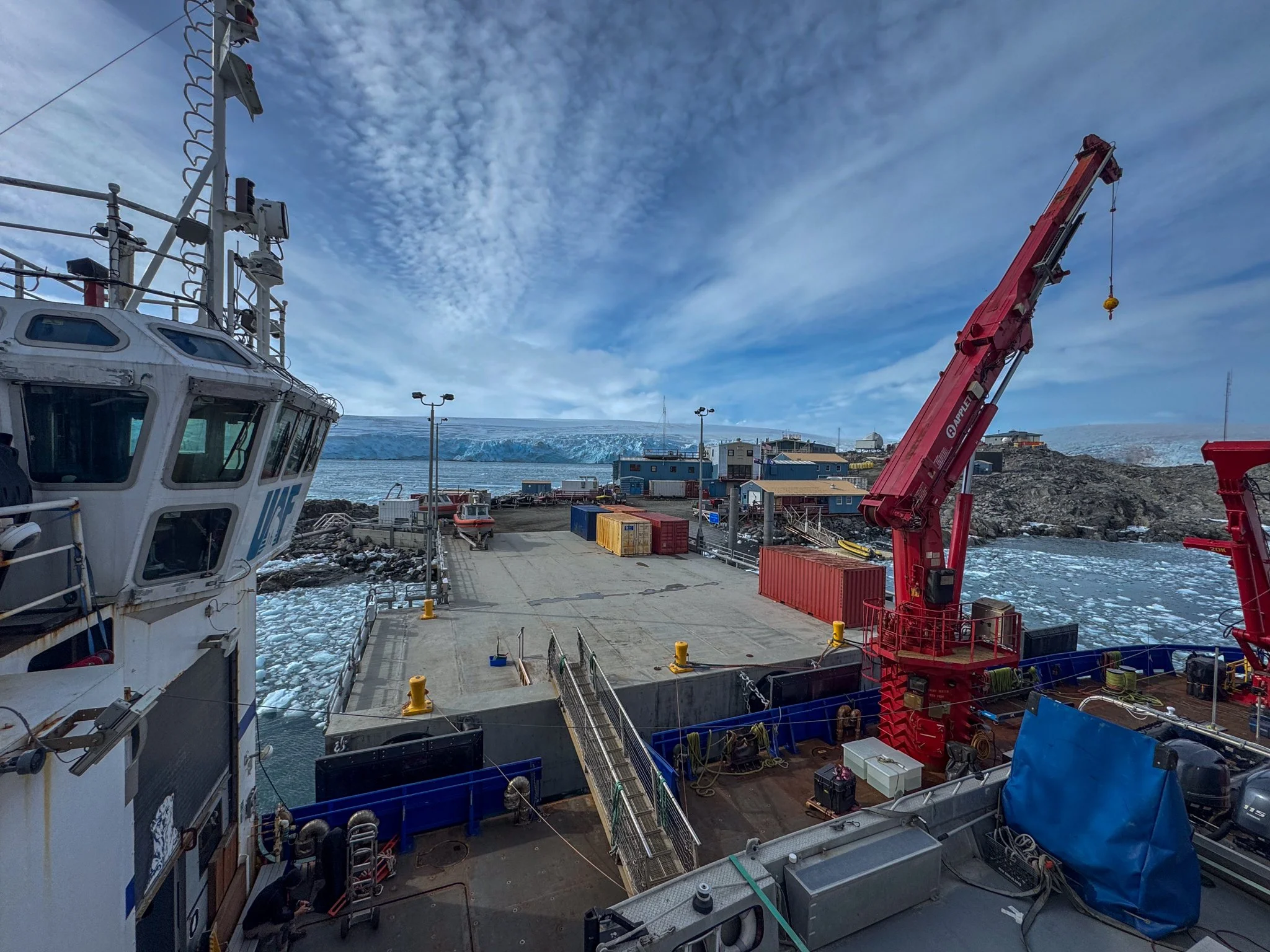 26 Sikuliaq Deck (Kate).jpg