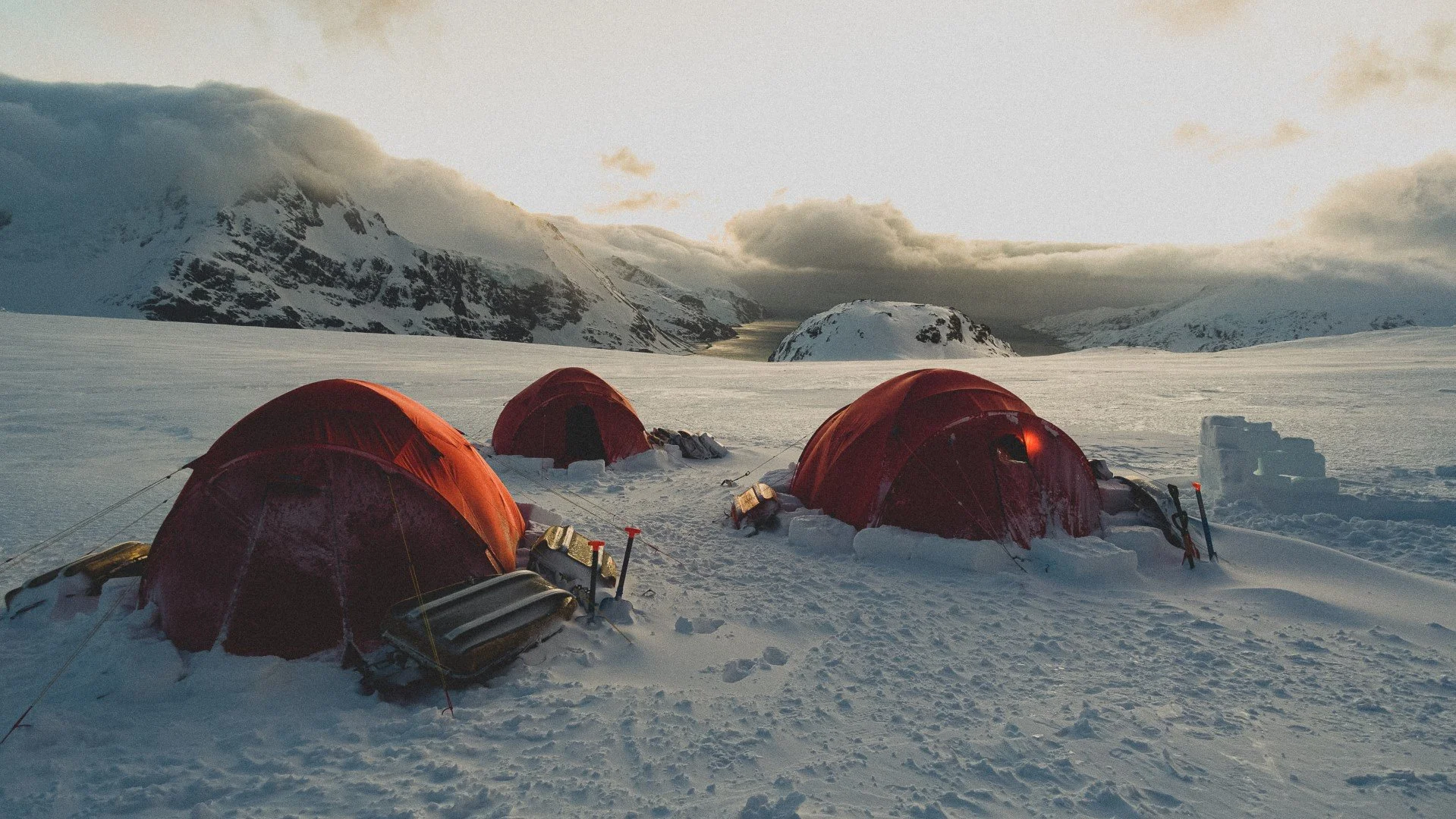 Shackleton Transverse Ridge Shackleton traverse 22’. The alternative route. — Vinson of Antarctica ...