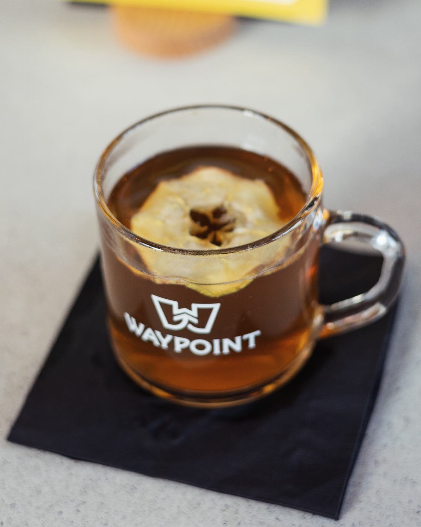 Warmer weather is just around the corner, but in the meantime, heat yourself up with a &ldquo;Spice Up Your Life&rdquo;
@lairdsapplejack 
@planterayrum OFTD
St. Elizabeth Allspice Dram
Maple Syrup
Lemon Juice
@feebrothersofficial Black Walnut Bitters