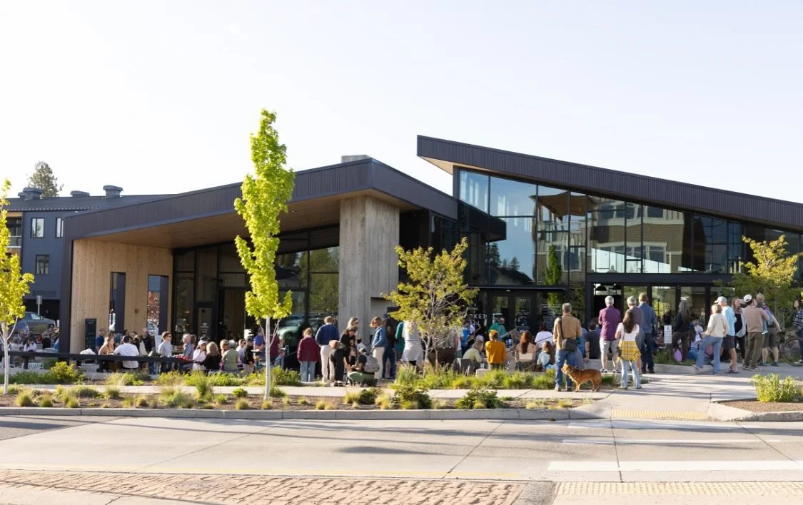 No reservations, just good vibes. 
@the_grove_bend 
๐ธ @nwxnathan
#patiovibes #drinks #drinkstagram #imbibe #imbibegram #spring #inmyglass #bars #goodvibes #bendoregon