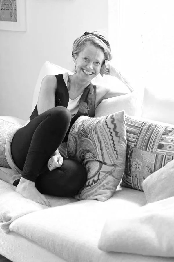 Josefin+Wikstr%C3%AEm+i+soffan+2.jpg