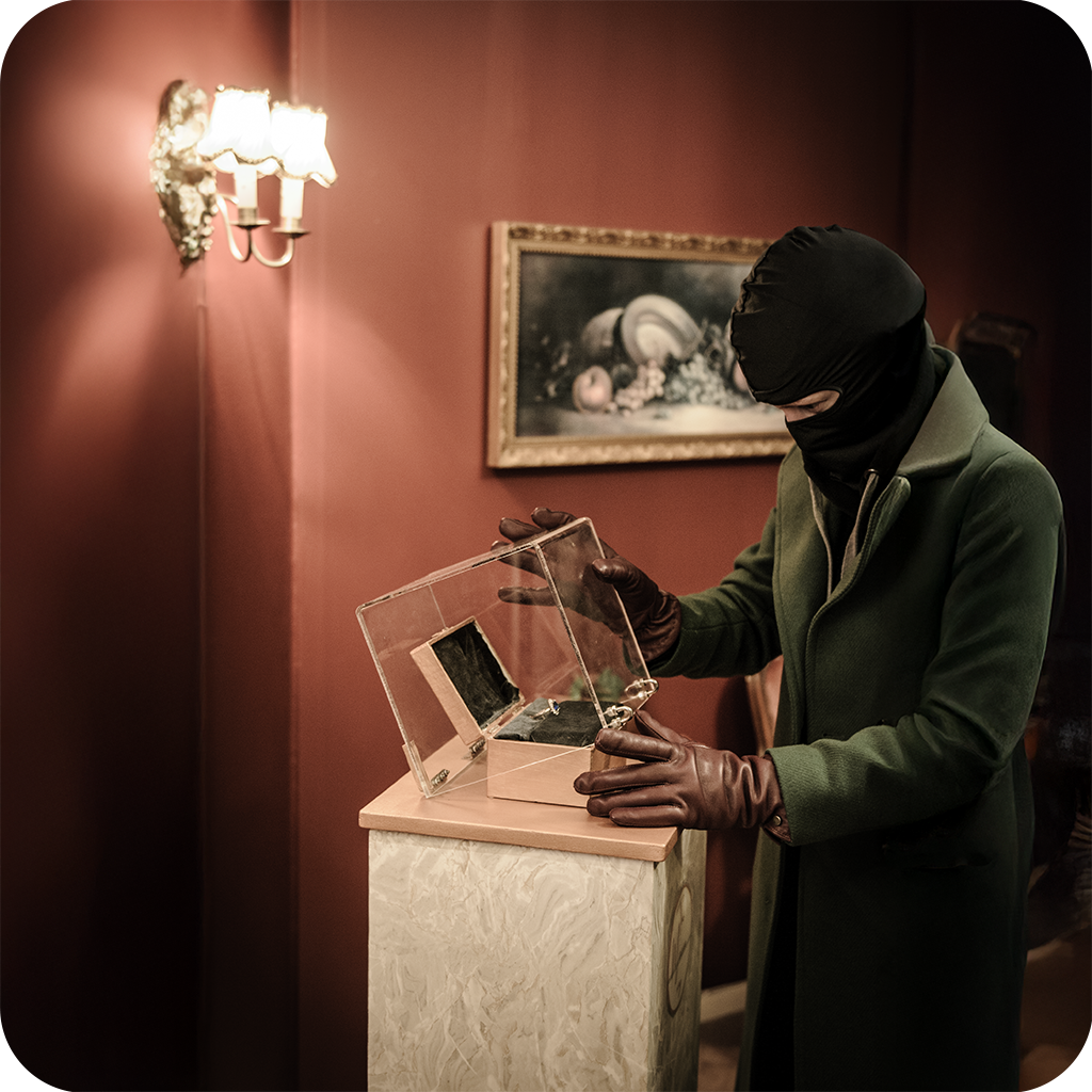 Anigma Escape Room - Redemption Robbery - 4.png