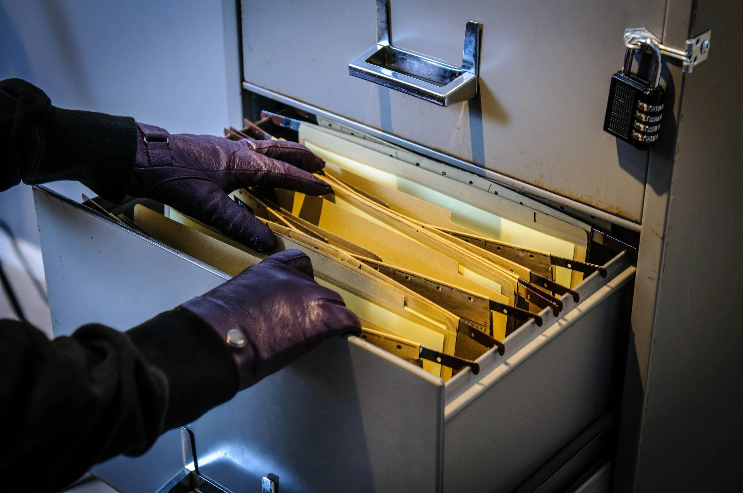 Anigma Escape Room - Redemption Robbery-4.jpg