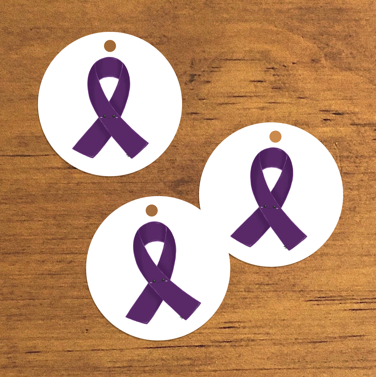 Gift Tags on wood - Pru exp.png