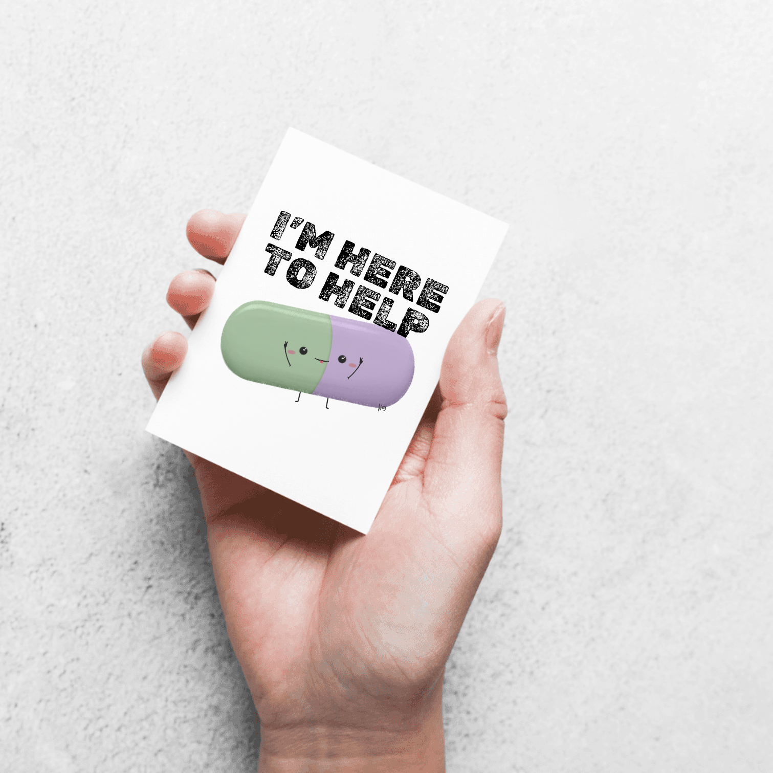 Mini print in hand - Lizzy exp.png