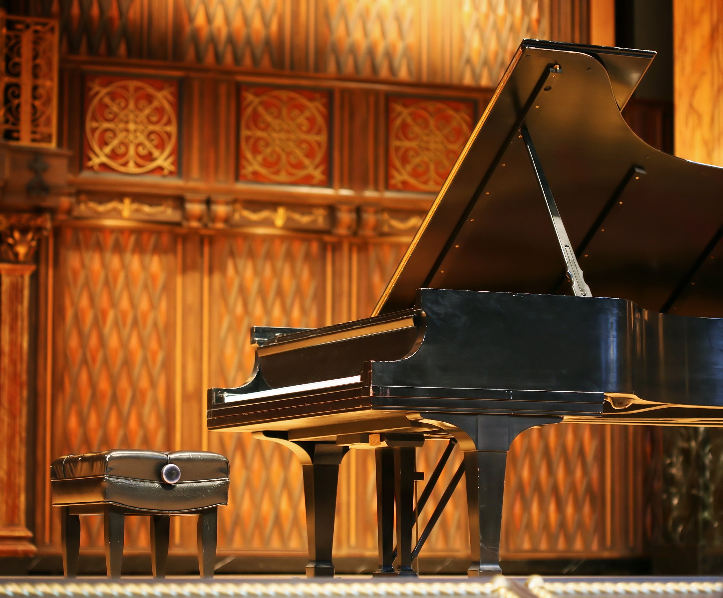 How To Create an Atmosphere of Luxury