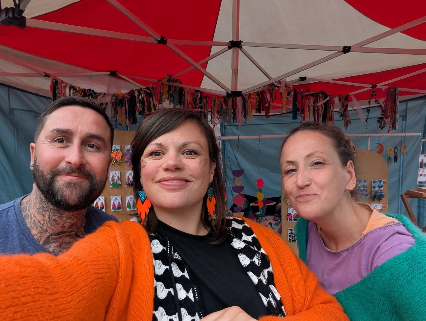 Full of love and smiles after such a great @exeterpride yesterday - the sun shone, and thousands of people came in celebration, solidarity and full of love and smiles.

I had such a lush day chatting to people, seeing some much missed familiar Exeter