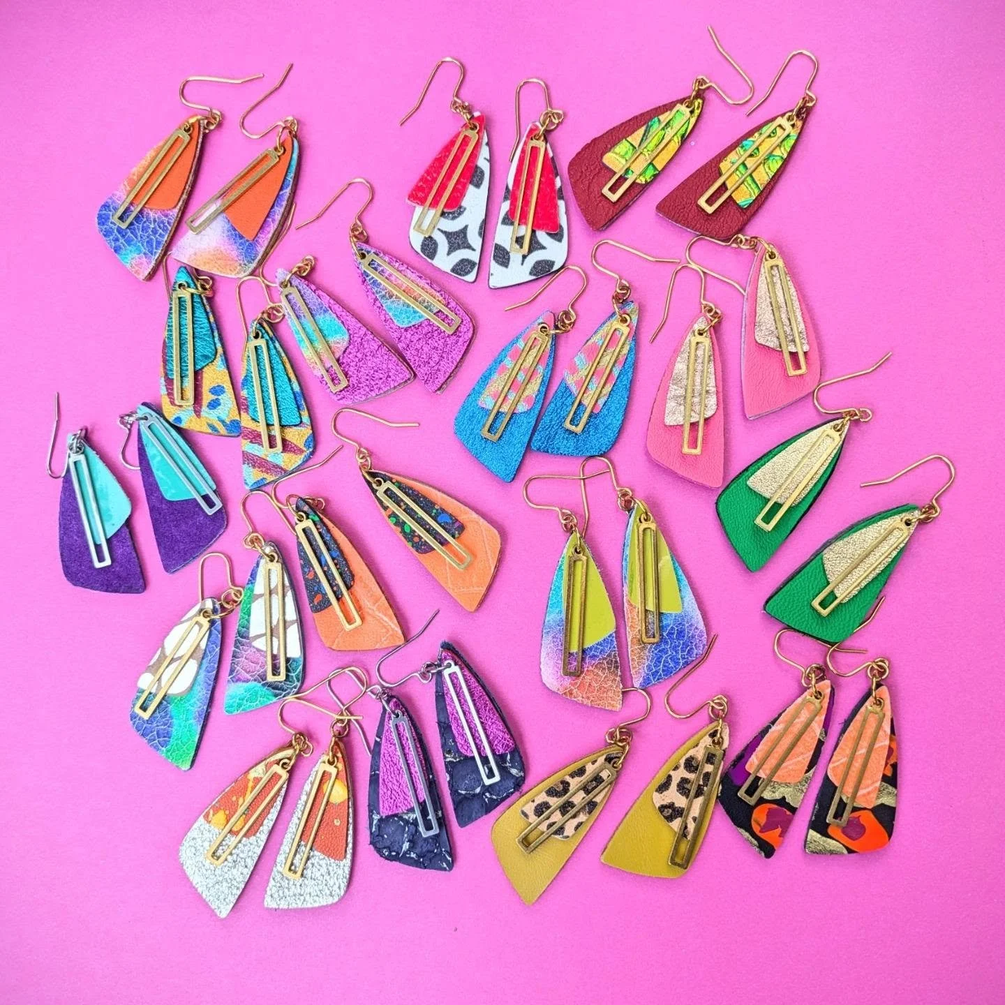 Fresh on the website!!! Moth wings, matchstick and Lightning Bolts. 

I had intended to add giant moth wings and necklaces as well but alas run out of time as I always seem to forget that the summer holidays = less work time. 

Check your emails if y