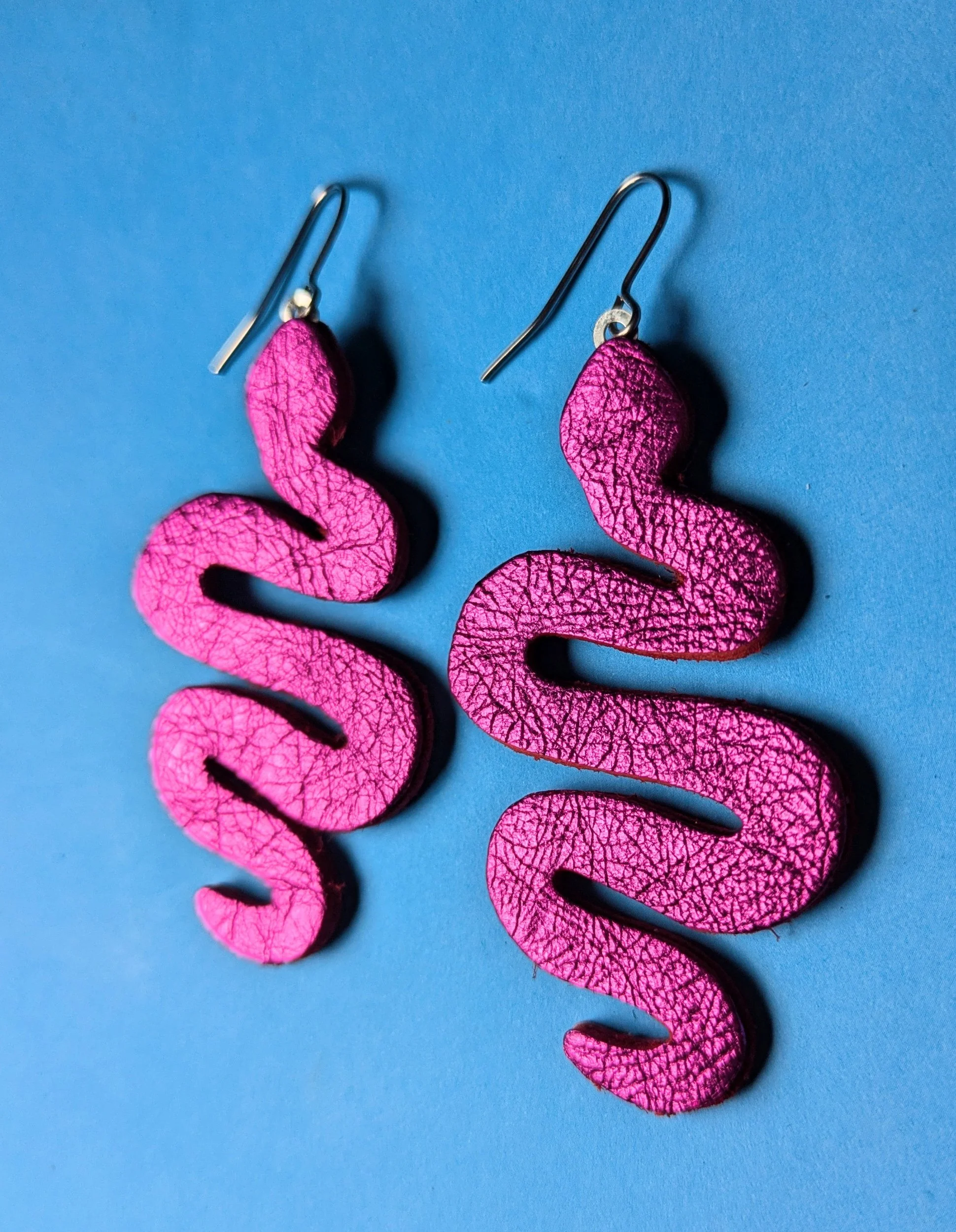 Serpent Earrings - Metallic Pink