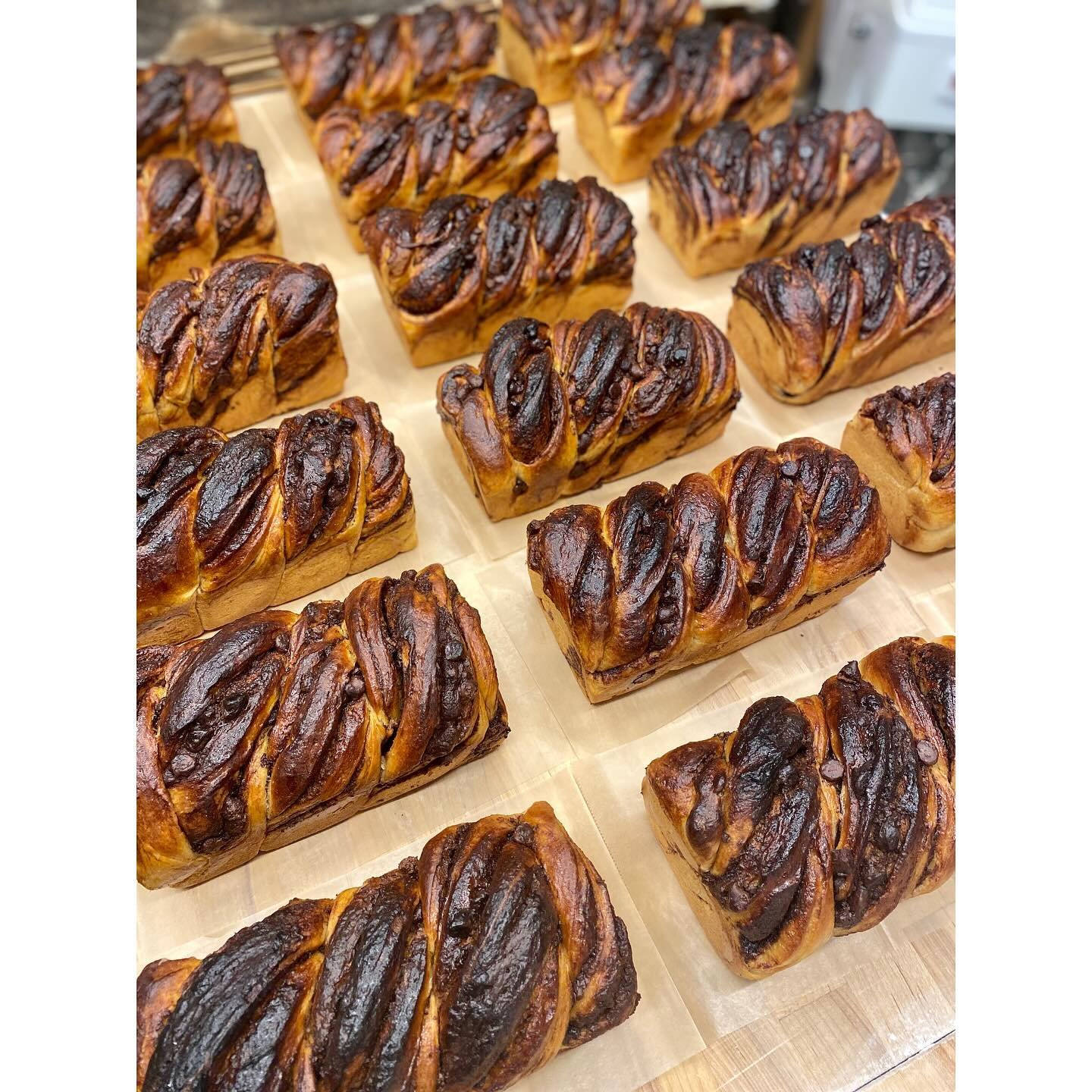 Hey look at that, an actual post! This week&rsquo;s bread is live and you can get one of these Chocolate Nutella Babka&rsquo;s as well as a bunch of other tasty options. Click the link in my bio to secure yours!