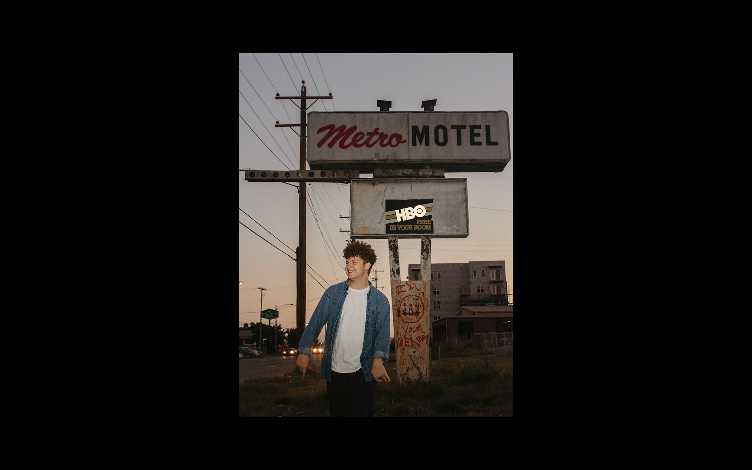 Jed Harrelson w/ Zigarette