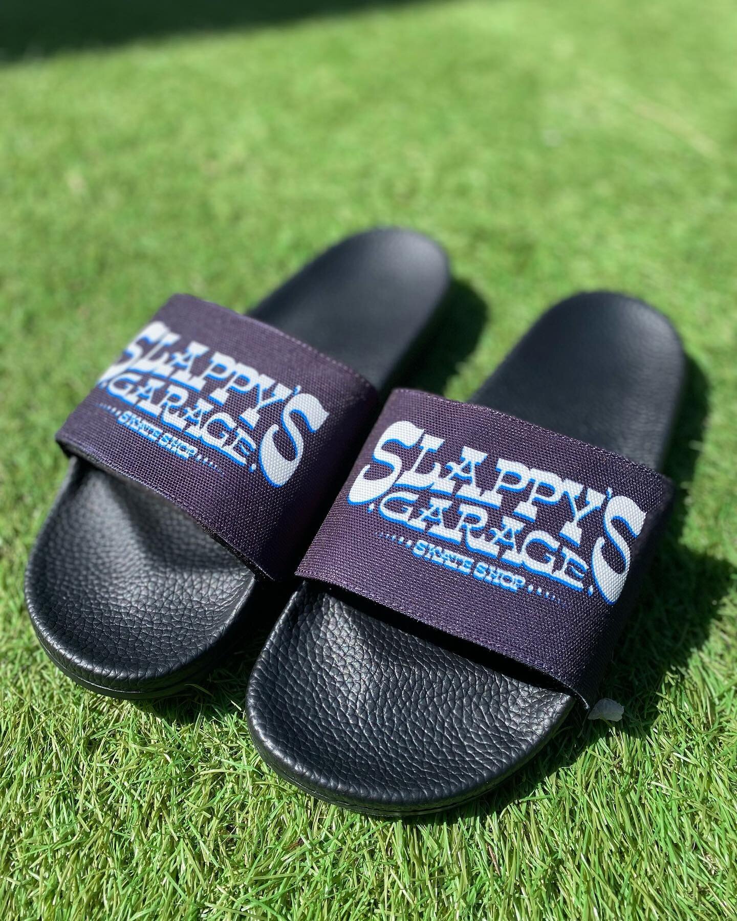 Custom slide sandals for @slappysgarage 🩴

#SanDiego
#SlappysGarage